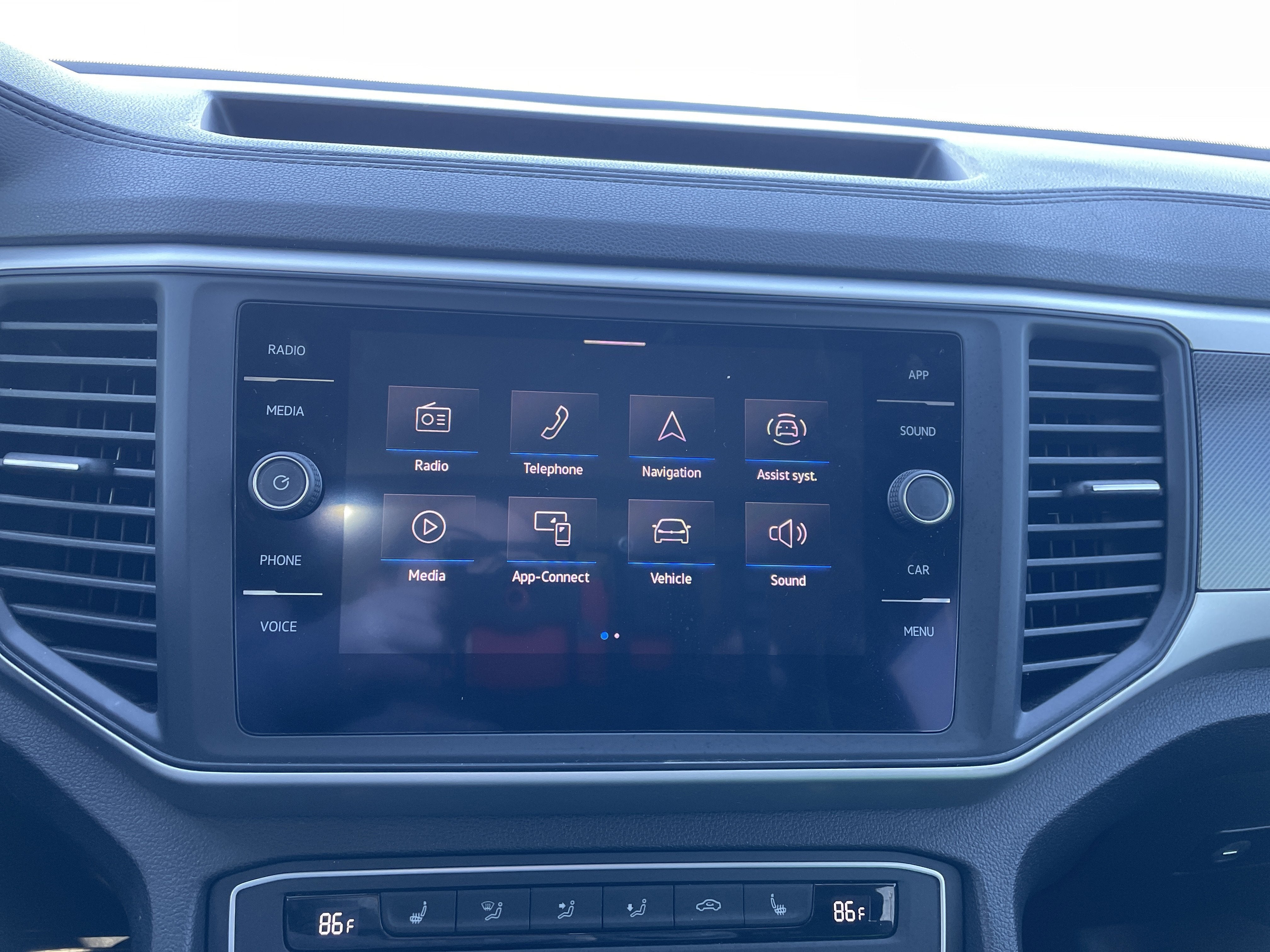 2021 Volkswagen Atlas 3.6L V6 SE w/Technology R-Line