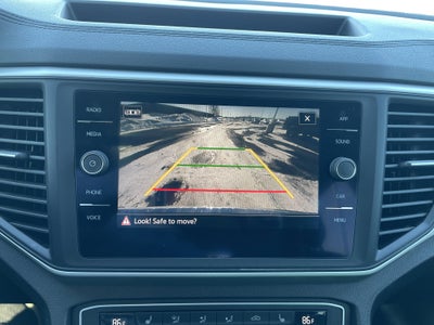 2021 Volkswagen Atlas 3.6L V6 SE w/Technology R-Line