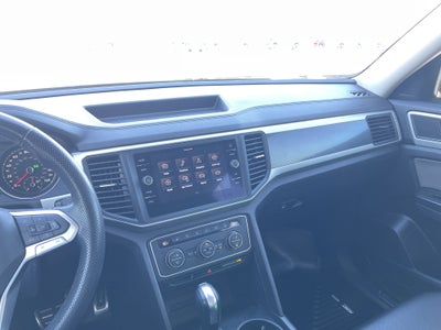 2021 Volkswagen Atlas 3.6L V6 SE w/Technology R-Line