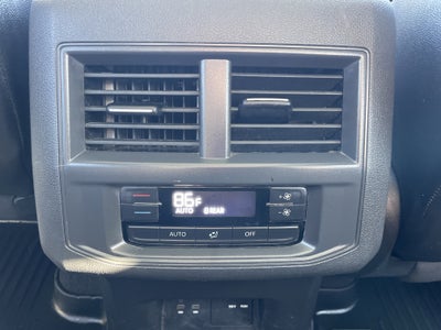 2021 Volkswagen Atlas 3.6L V6 SE w/Technology R-Line