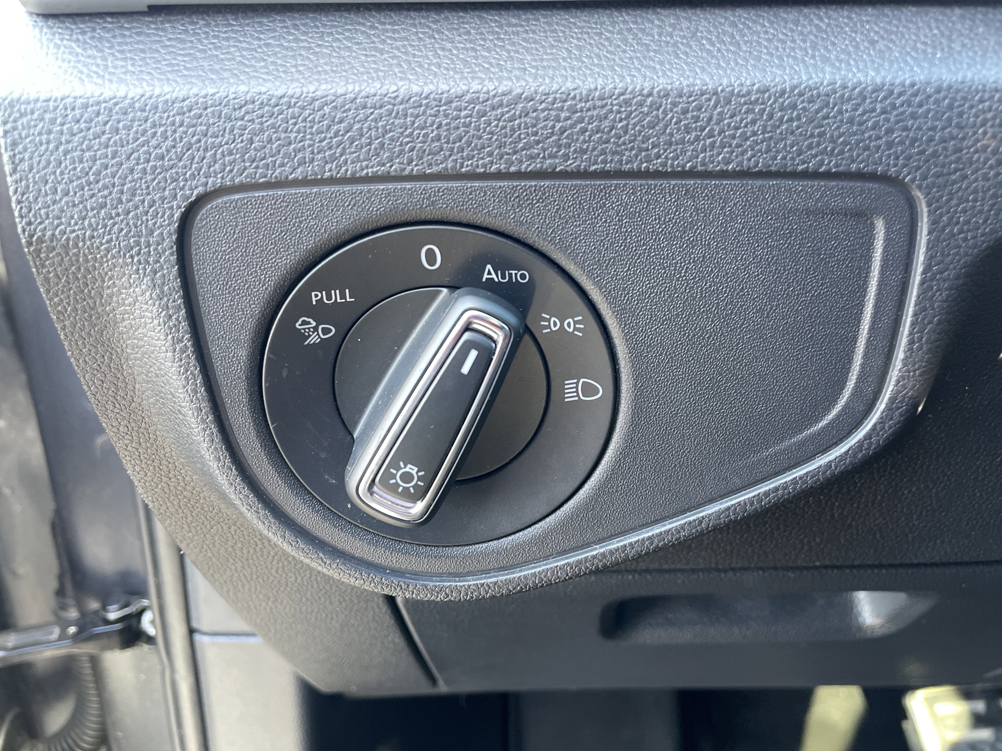 2021 Volkswagen Atlas 3.6L V6 SE w/Technology R-Line