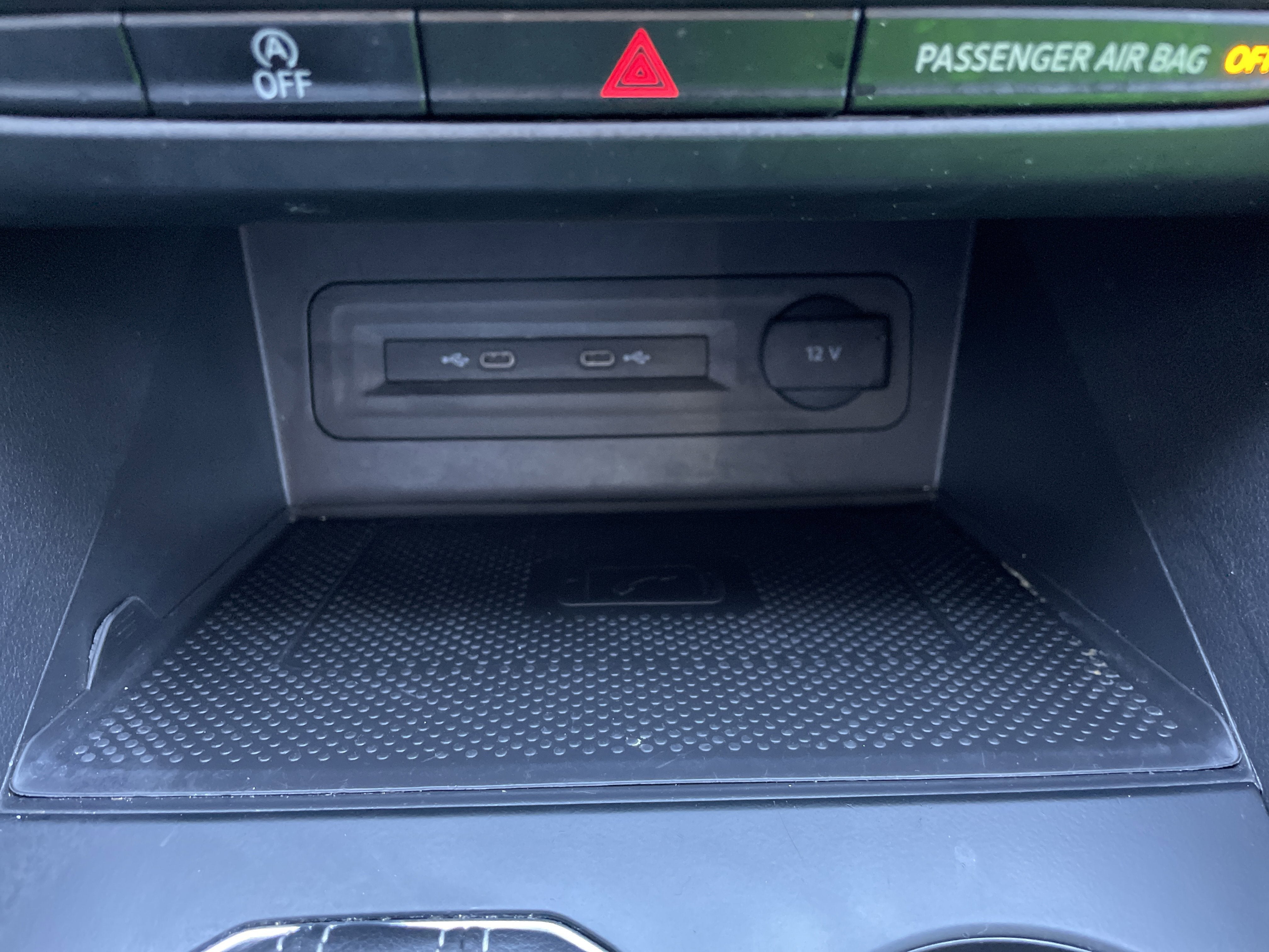 2021 Volkswagen Atlas 3.6L V6 SE w/Technology R-Line