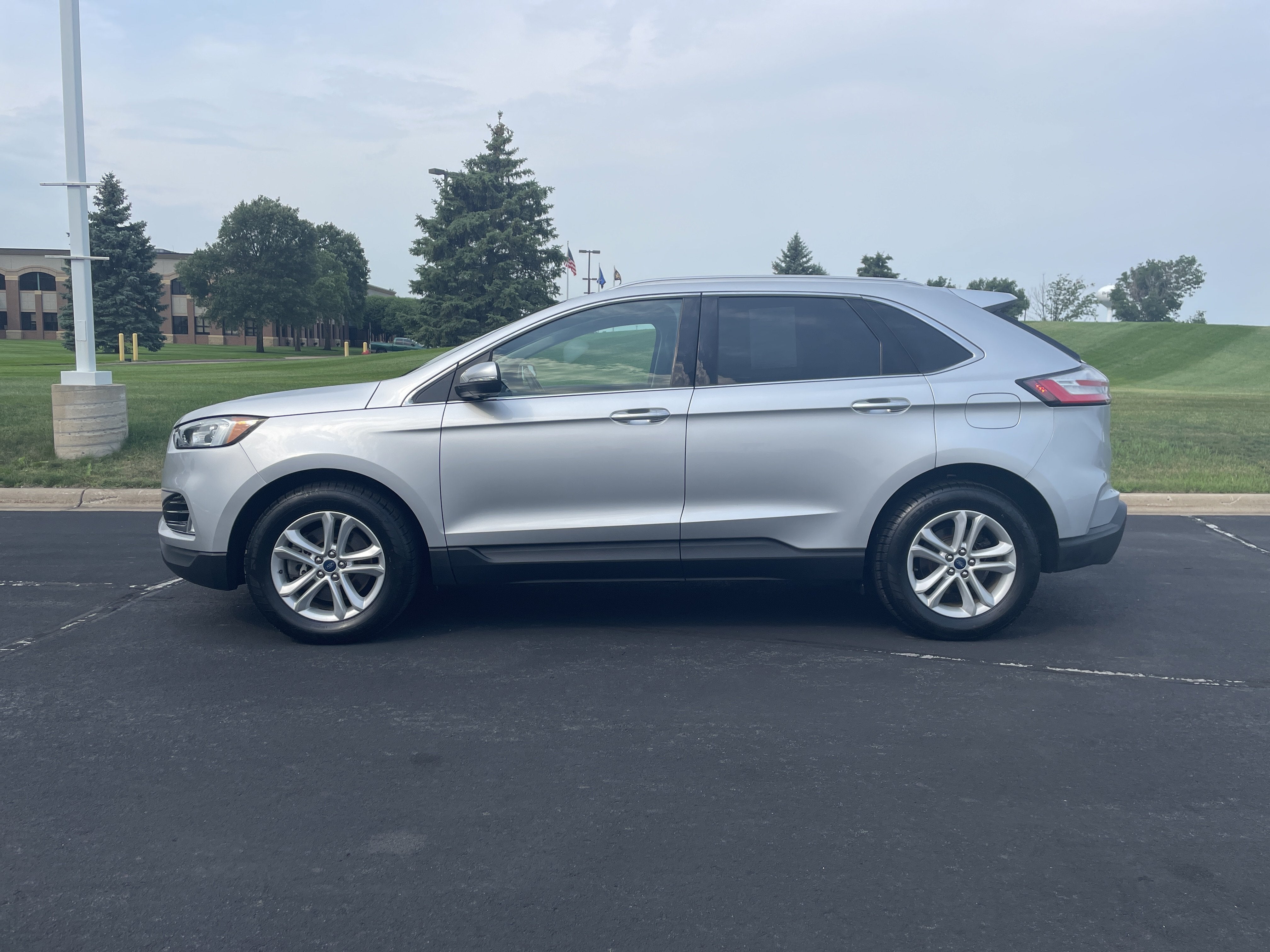 2019 Ford Edge SEL