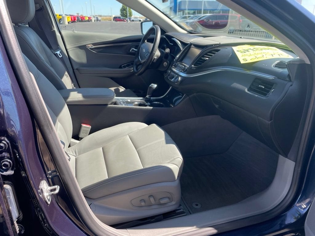 2017 Chevrolet Impala LT