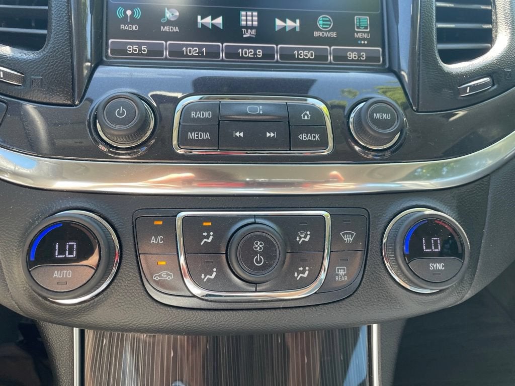 2017 Chevrolet Impala LT