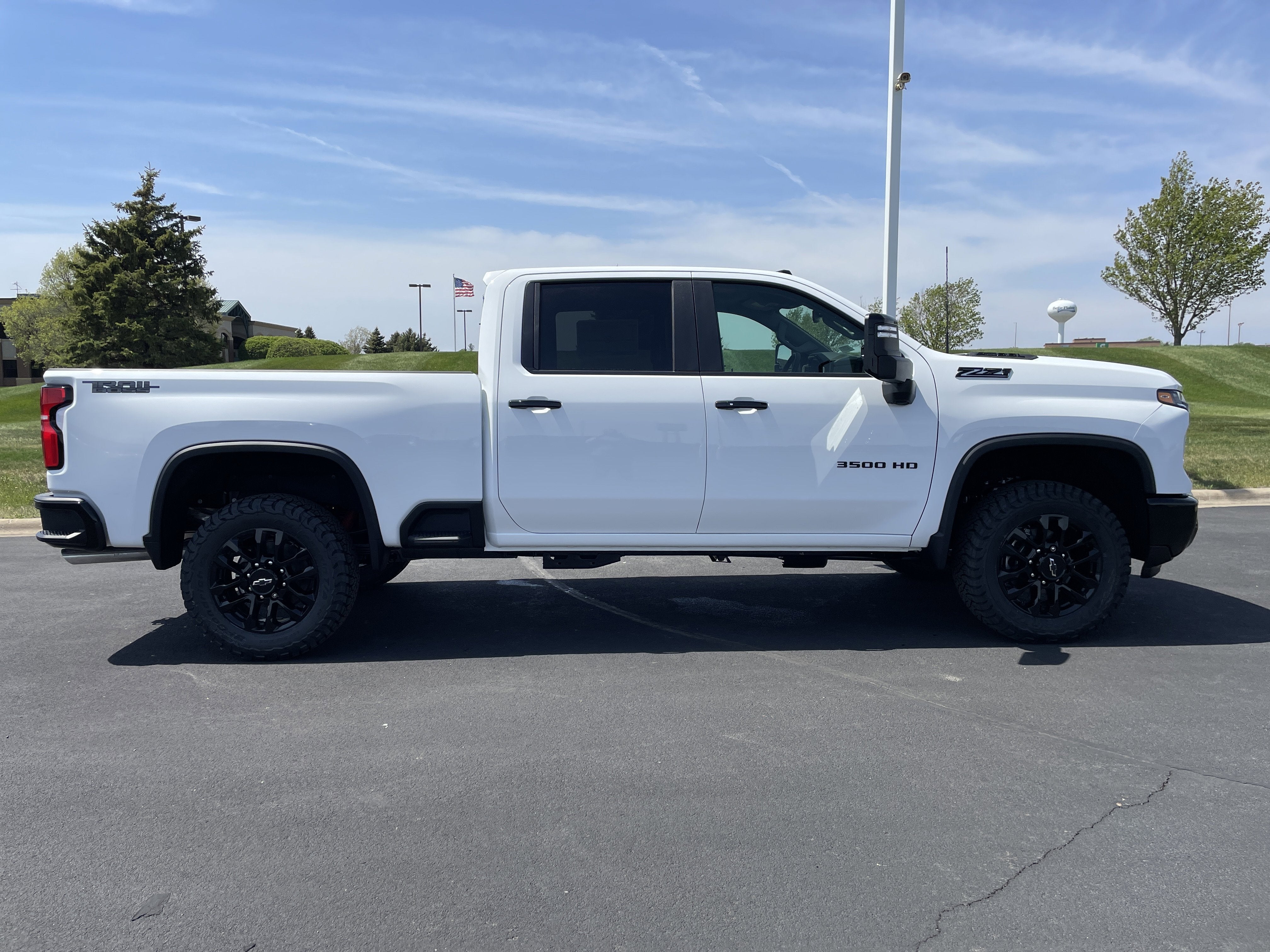 2026 Chevrolet Silverado 3500 HD LT