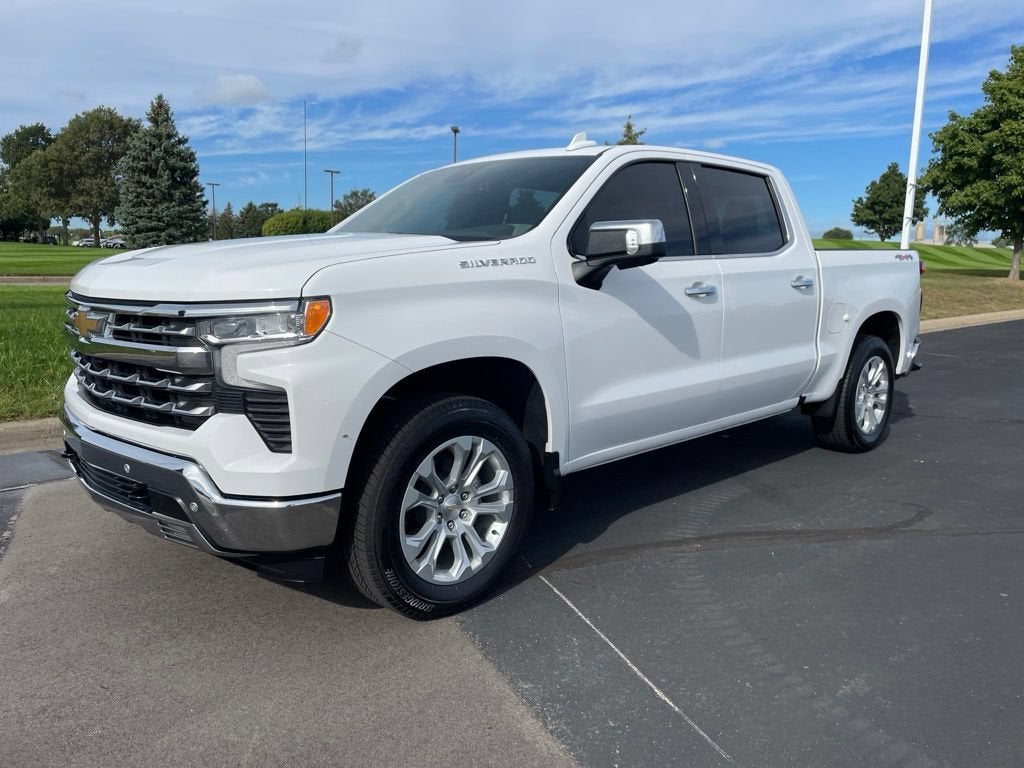 2025 Chevrolet Silverado 1500 LTZ