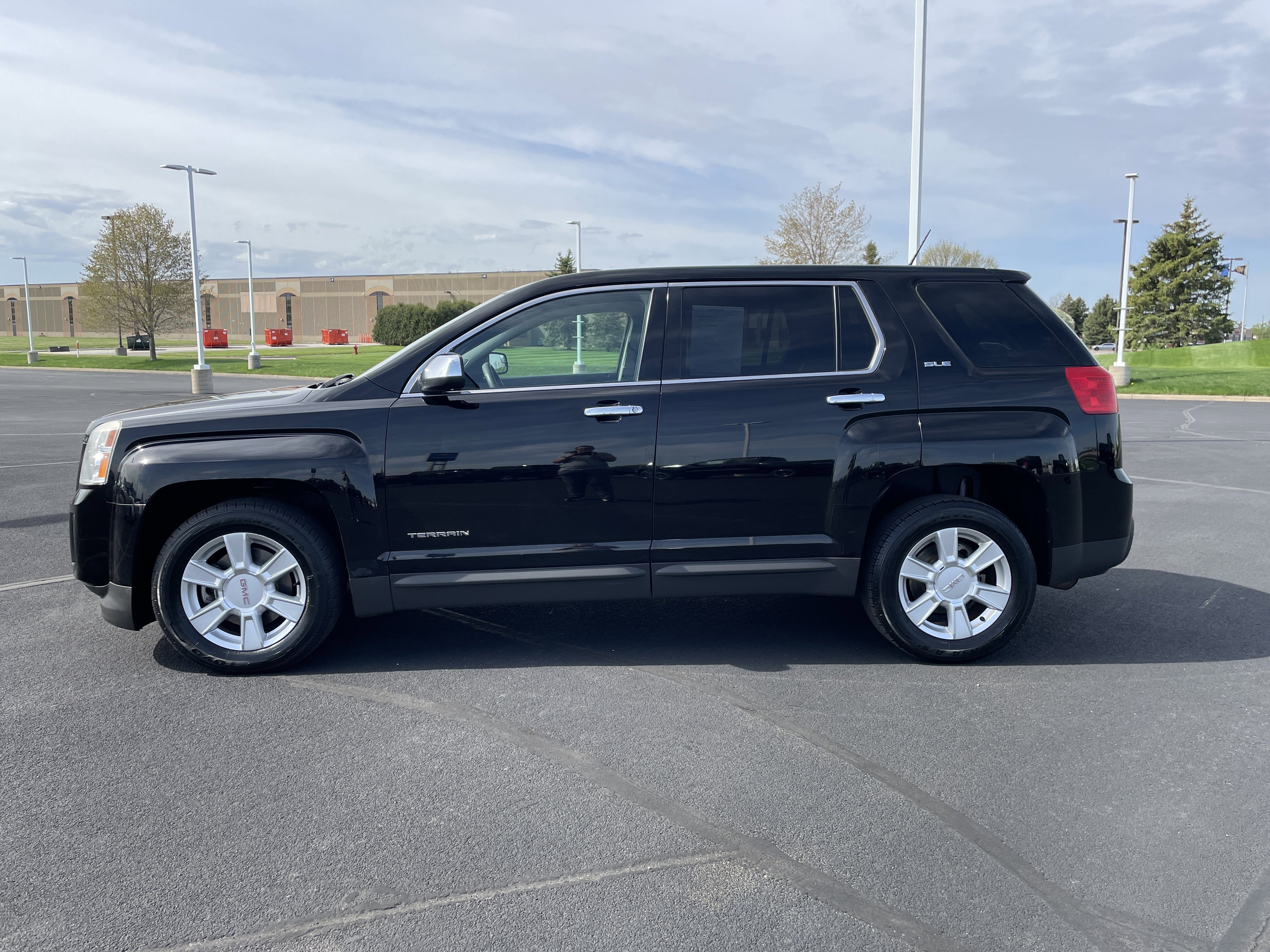 Used 2013 GMC Terrain SLE-1 with VIN 2GKFLREK1D6361142 for sale in Belle Plaine, Minnesota