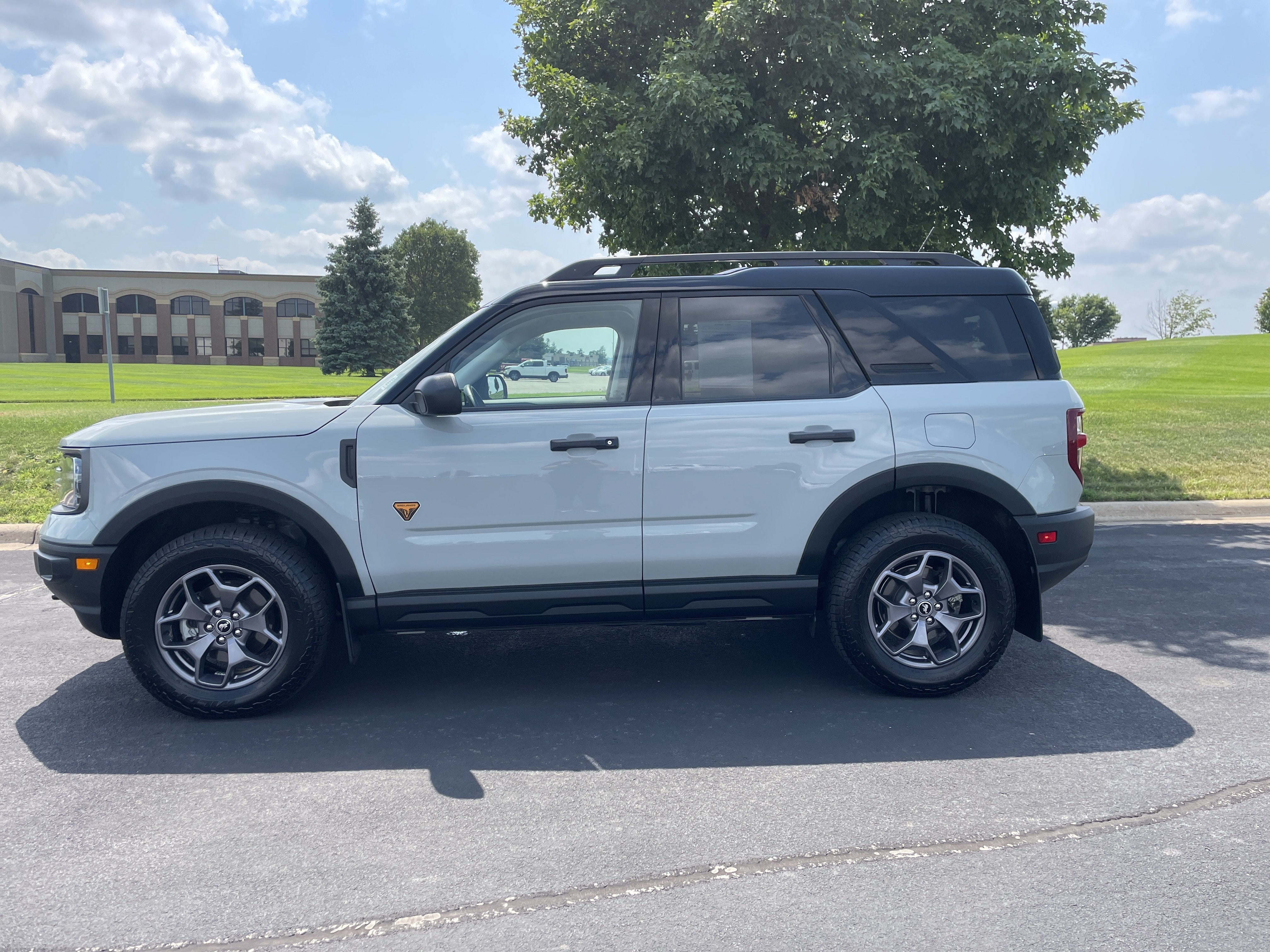 Used 2024 Ford Bronco Sport Badlands with VIN 3FMCR9D98RRF74533 for sale in Belle Plaine, Minnesota
