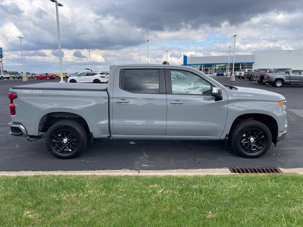 2024 Chevrolet Silverado 1500 LT (2FL)