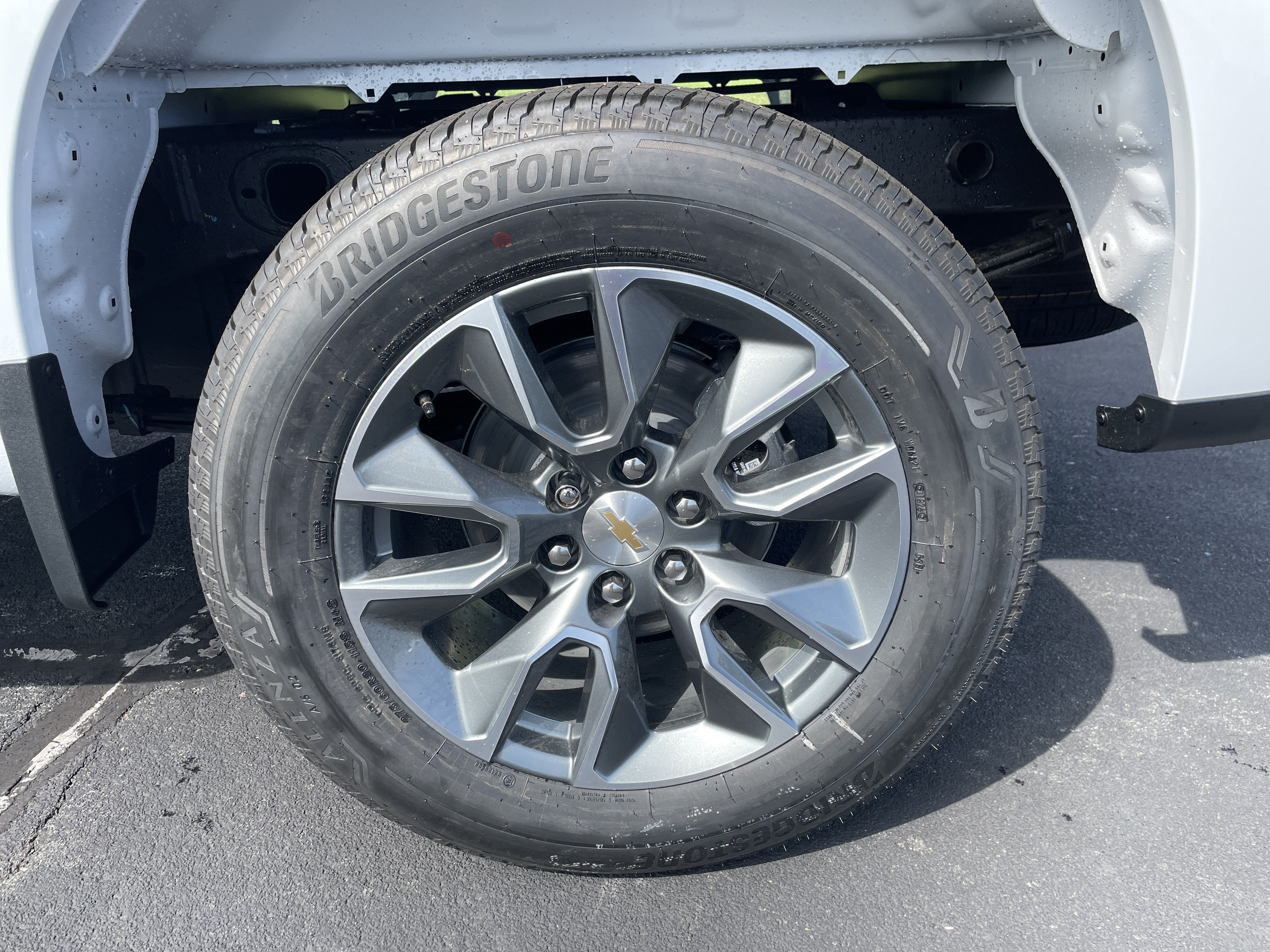 2026 Chevrolet Silverado 1500 LT (2FL)