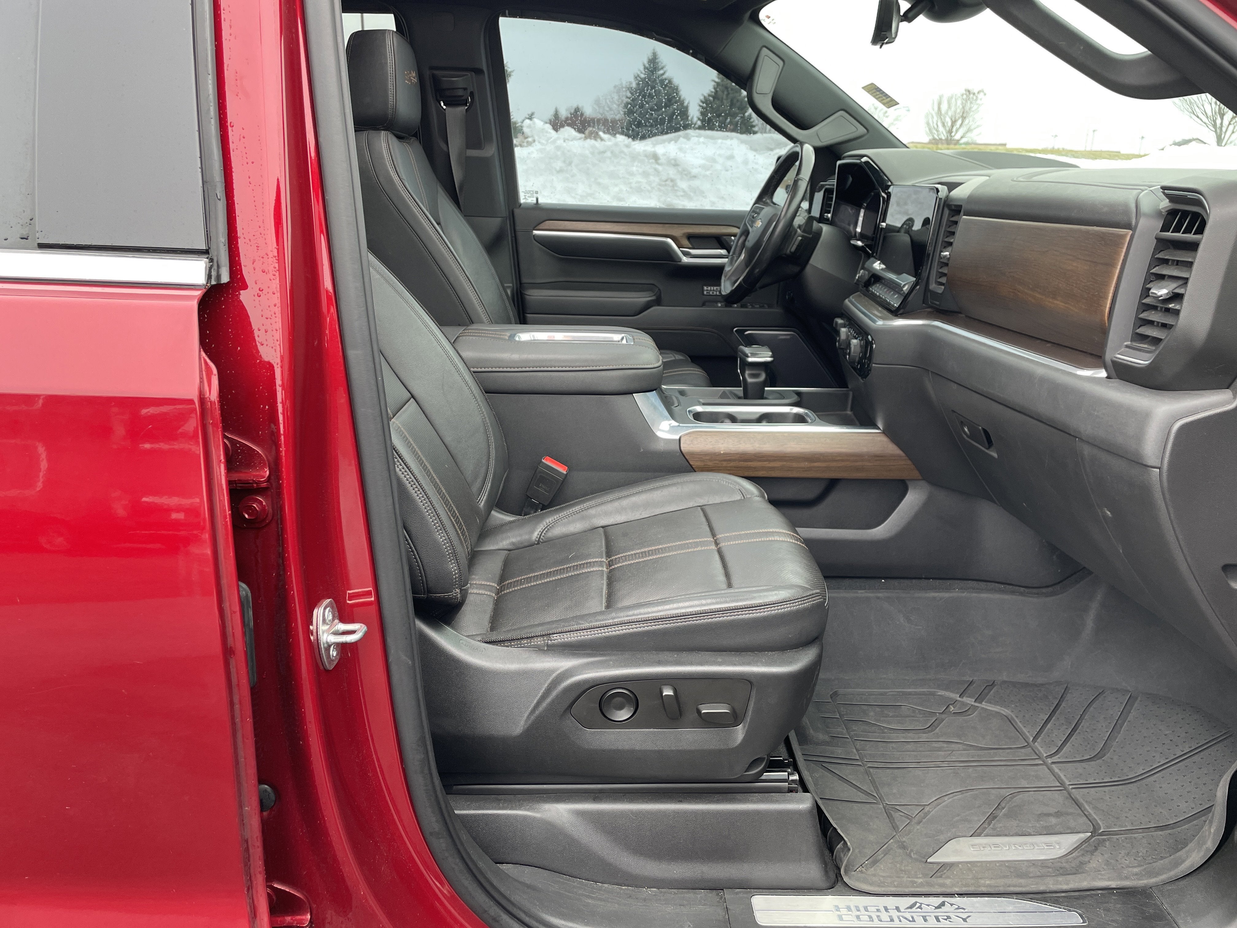 2022 Chevrolet Silverado 1500 High Country