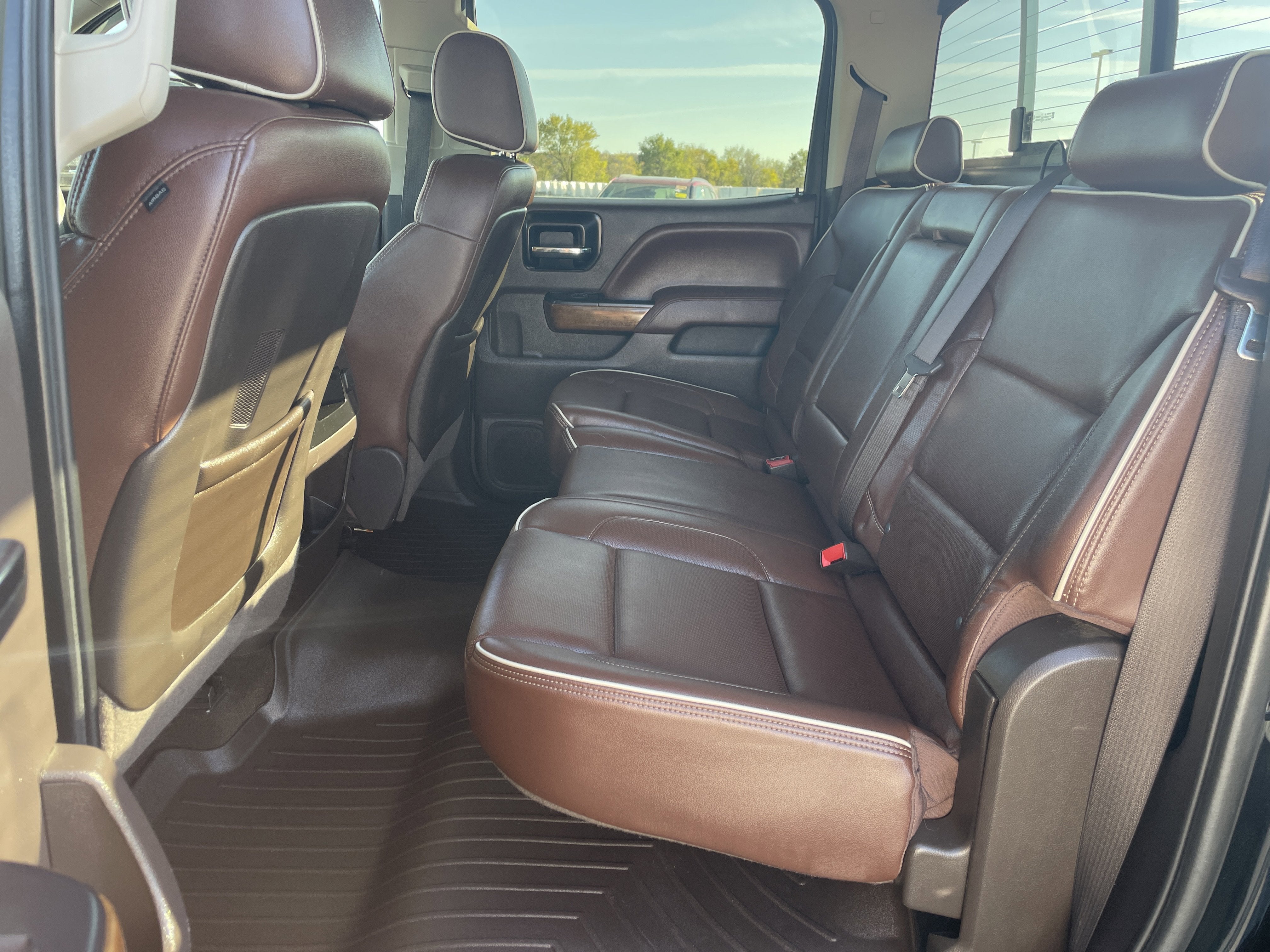 2014 Chevrolet Silverado 1500 High Country