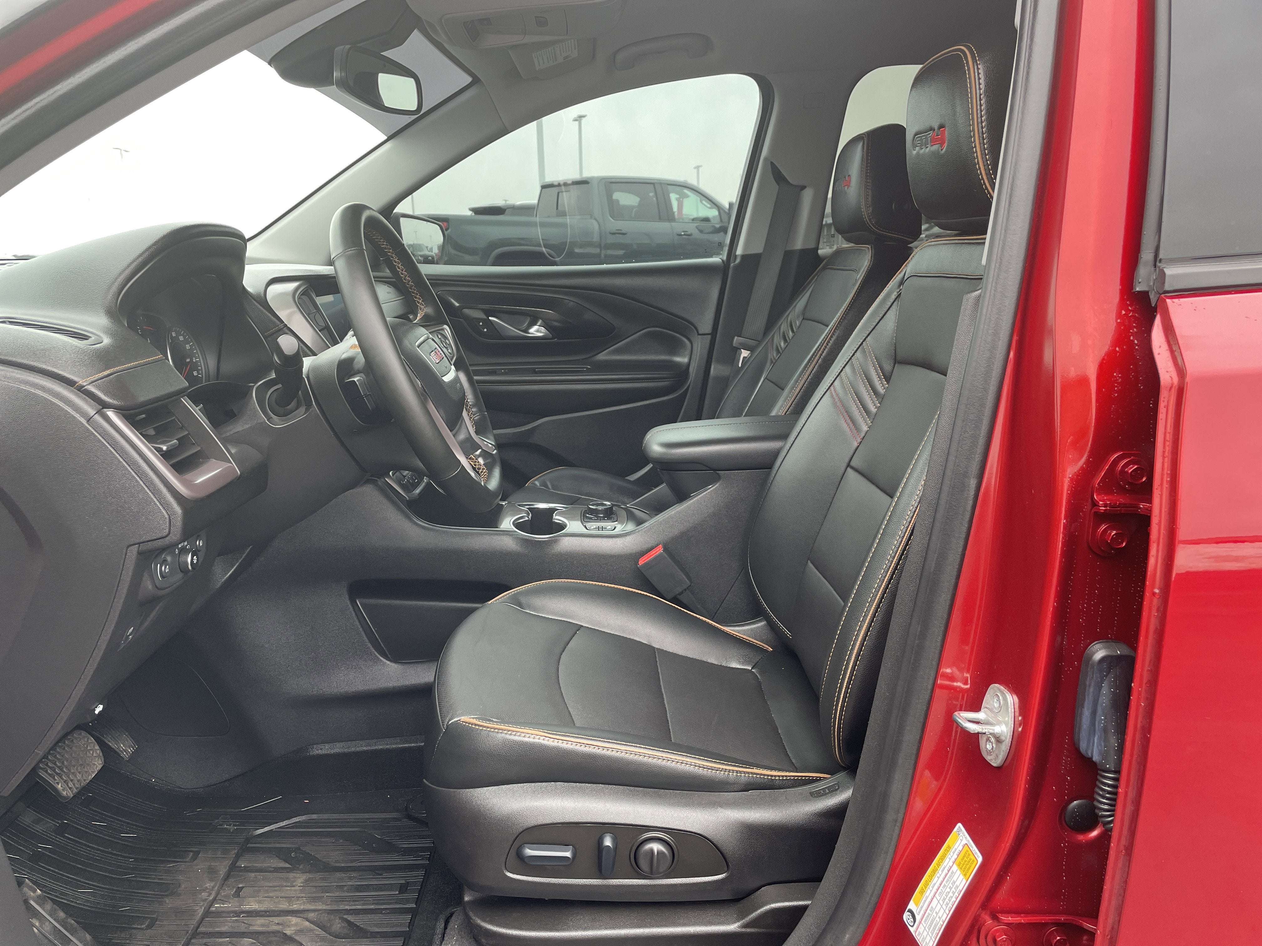 2023 GMC Terrain AT4