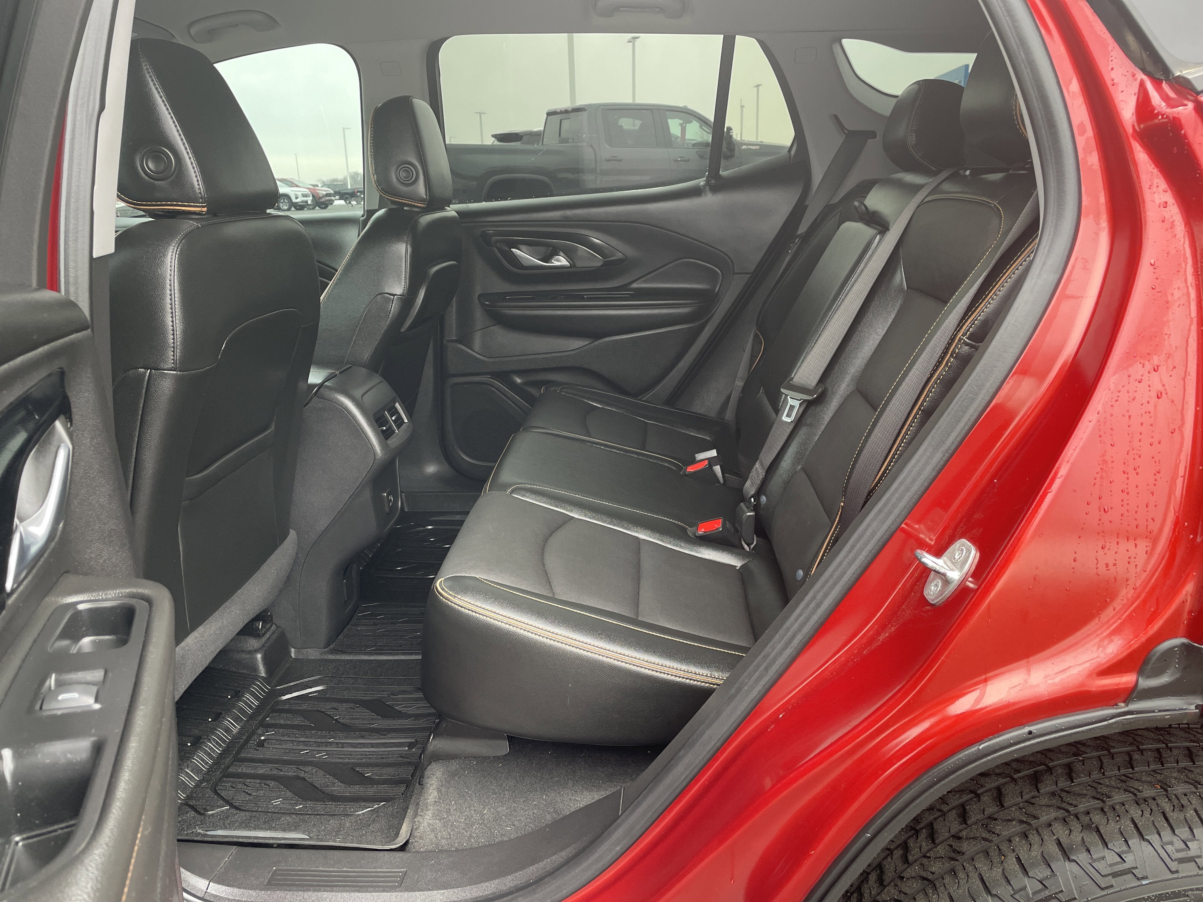 2023 GMC Terrain AT4