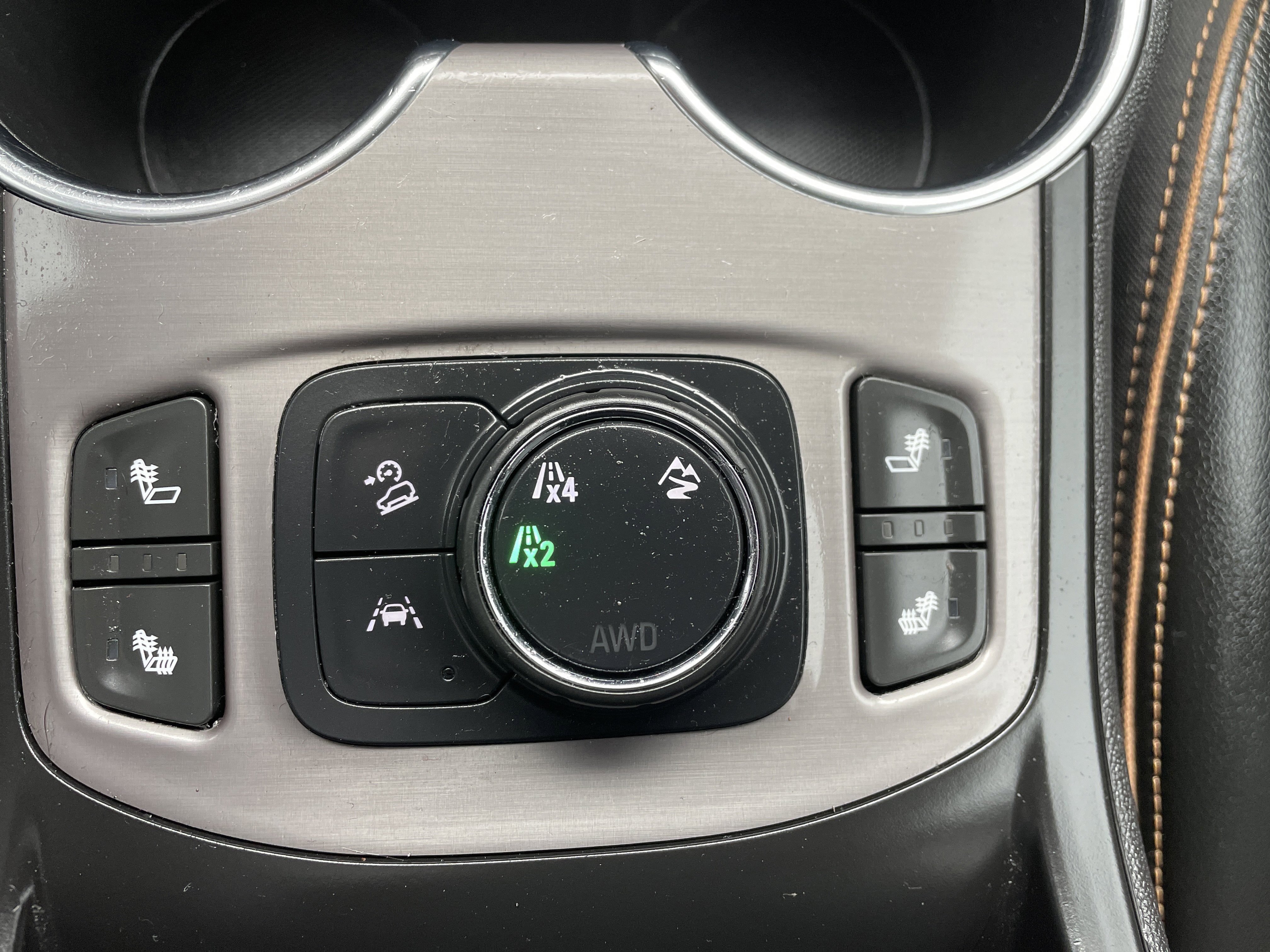 2023 GMC Terrain AT4