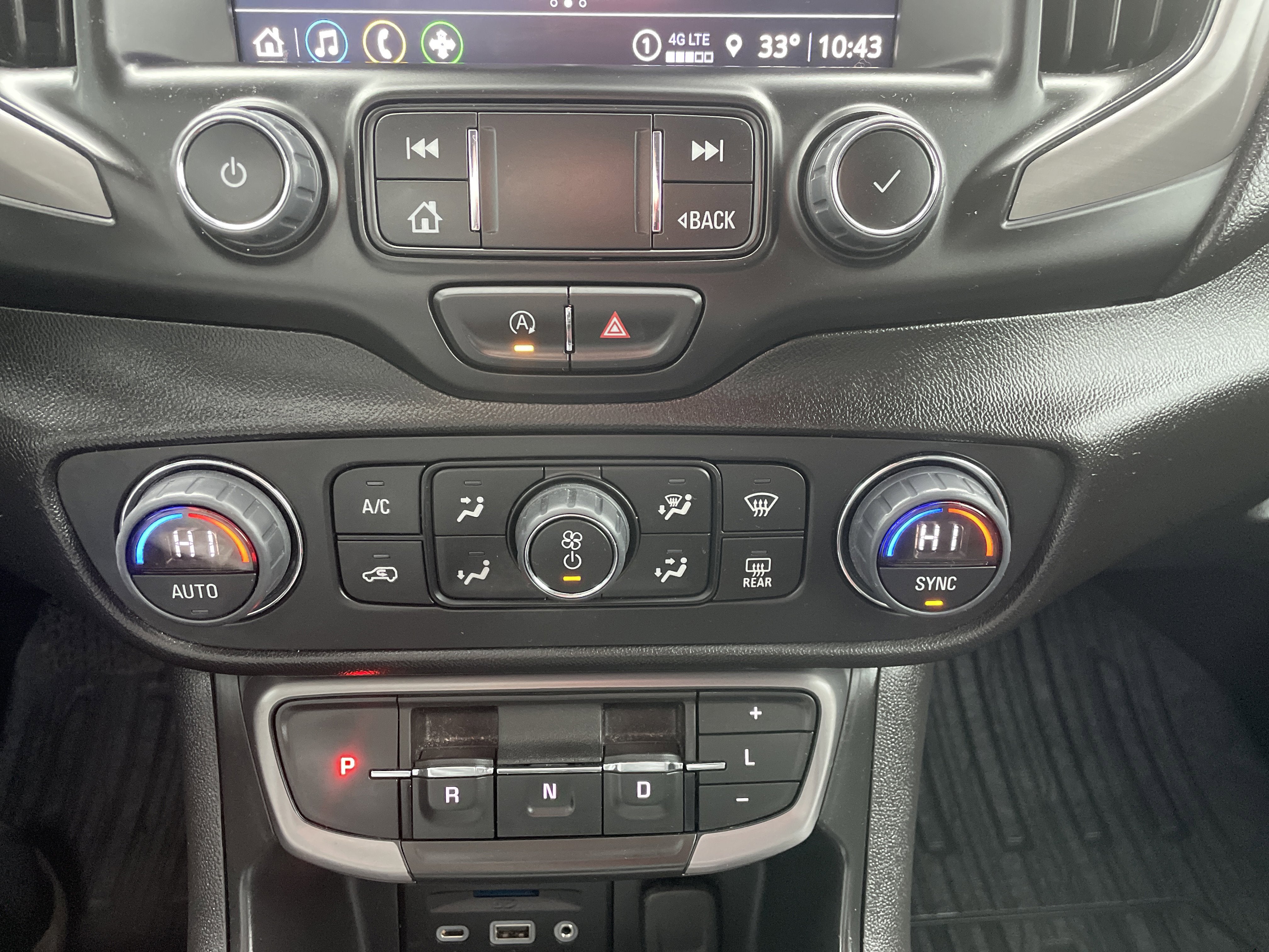 2023 GMC Terrain AT4