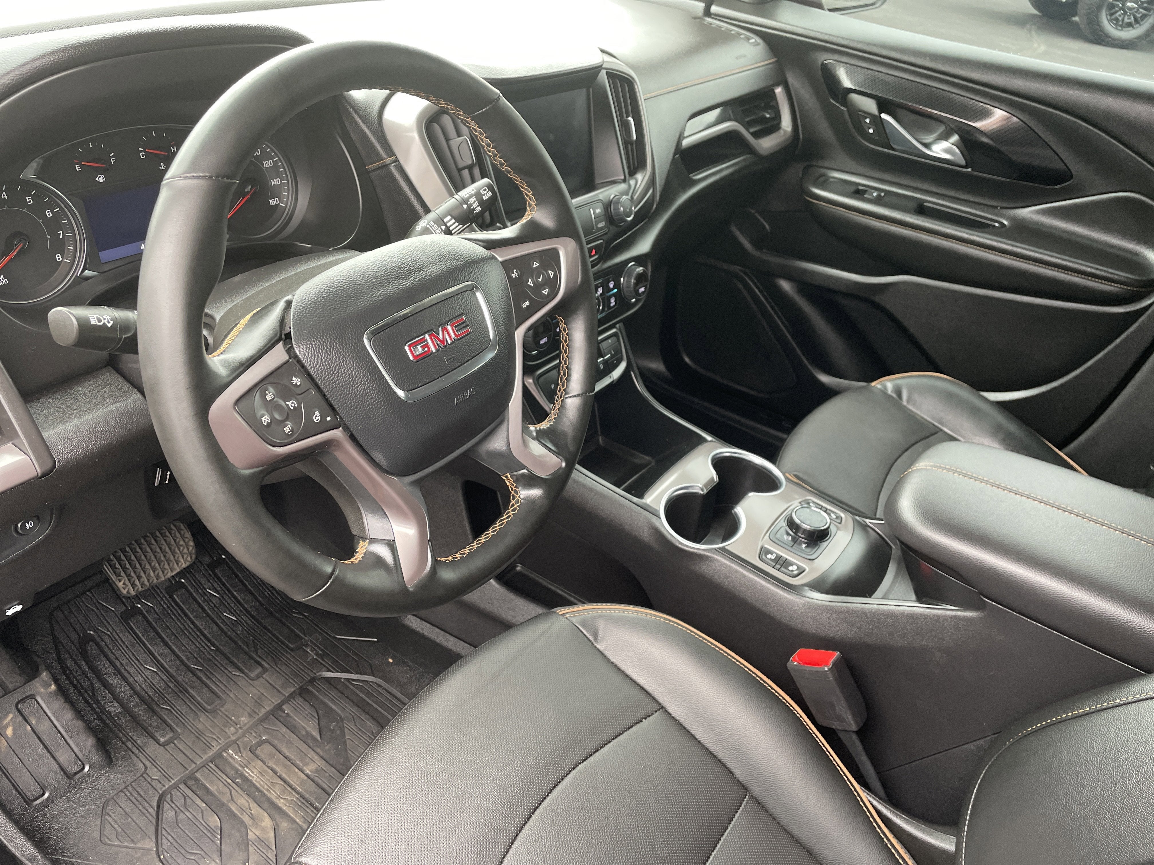 2023 GMC Terrain AT4