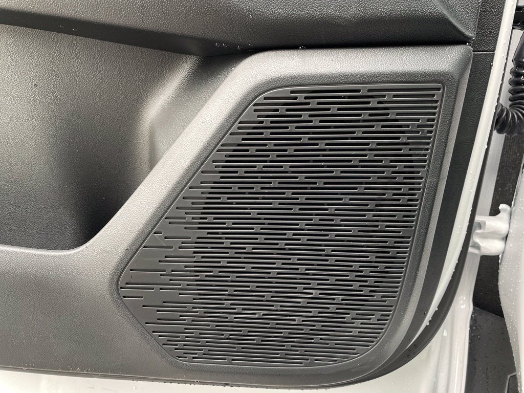 2027 Chevrolet Equinox LT - Photo 20