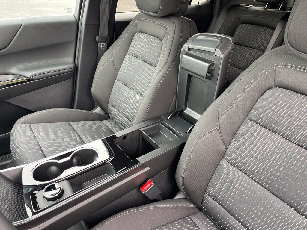 2027 Chevrolet Equinox LT - Photo 41