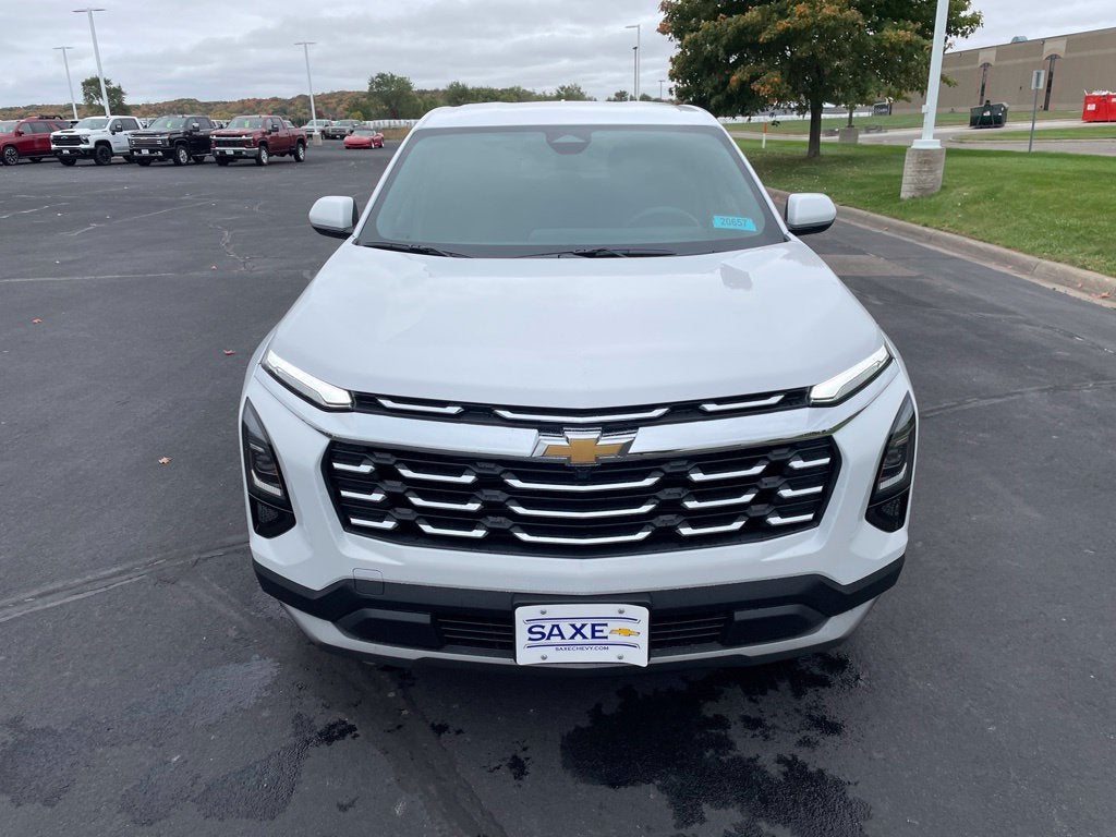 2027 Chevrolet Equinox LT - Photo 9