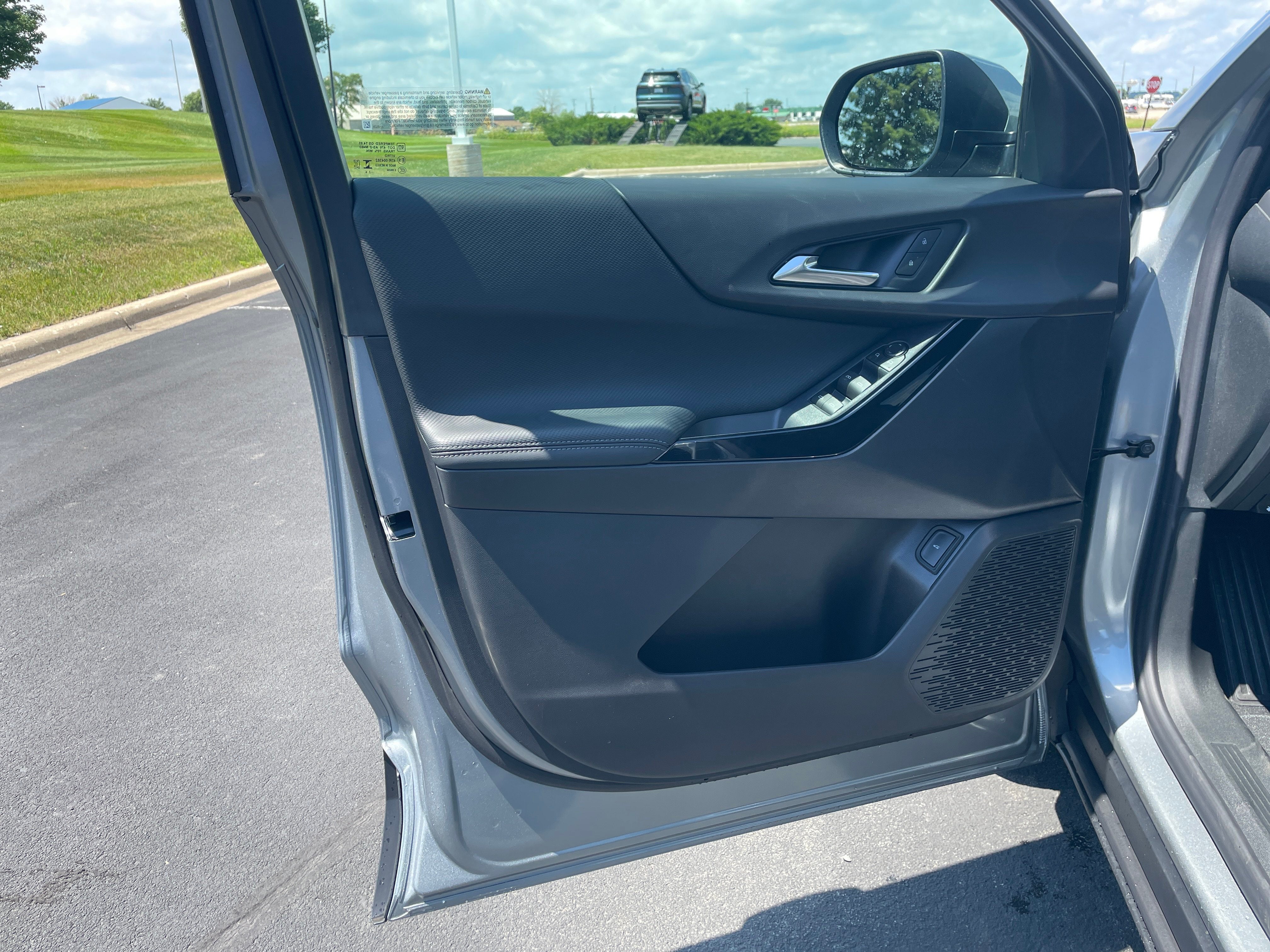 2026 Chevrolet Equinox LT - Photo 20