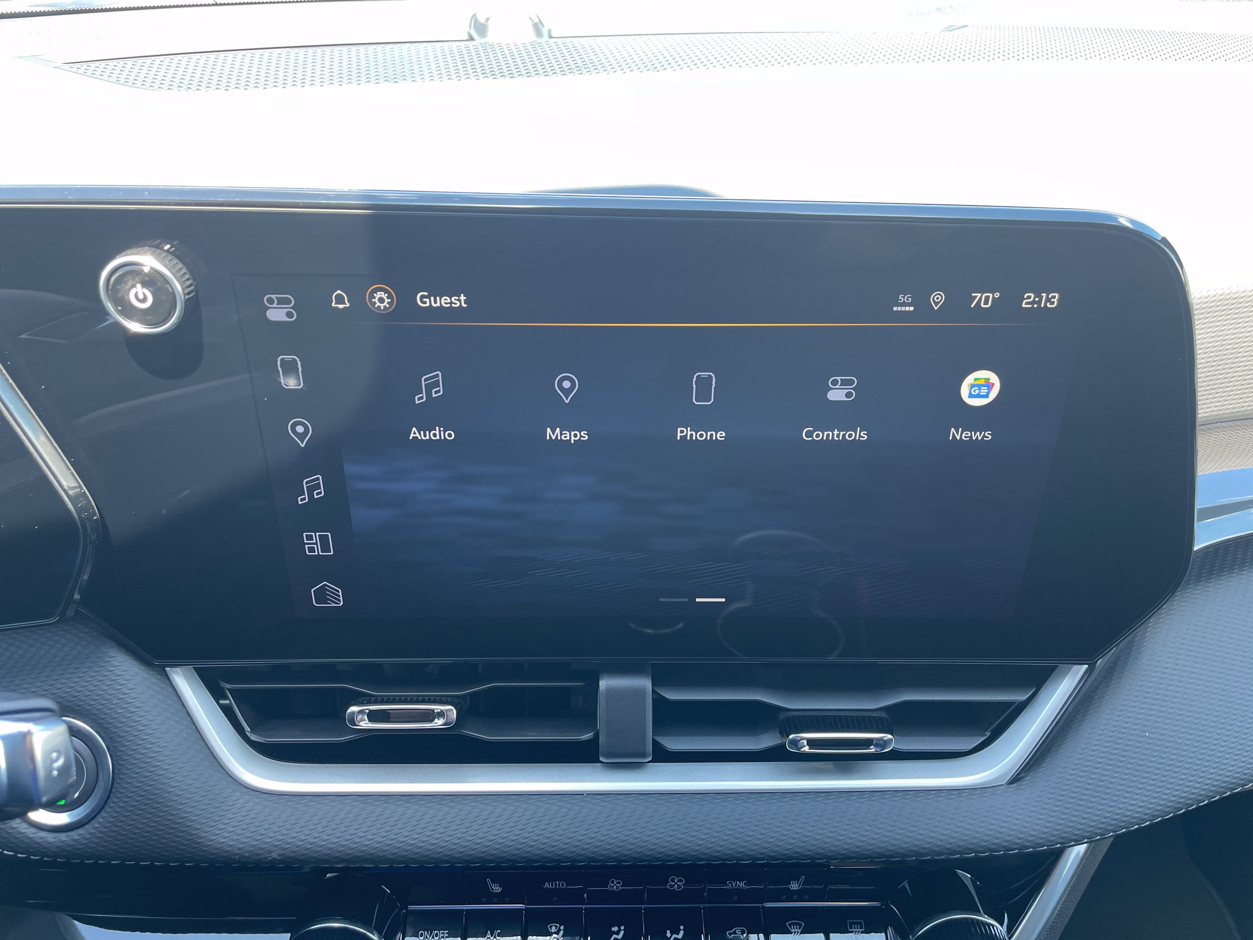 2026 Chevrolet Equinox LT - Photo 35