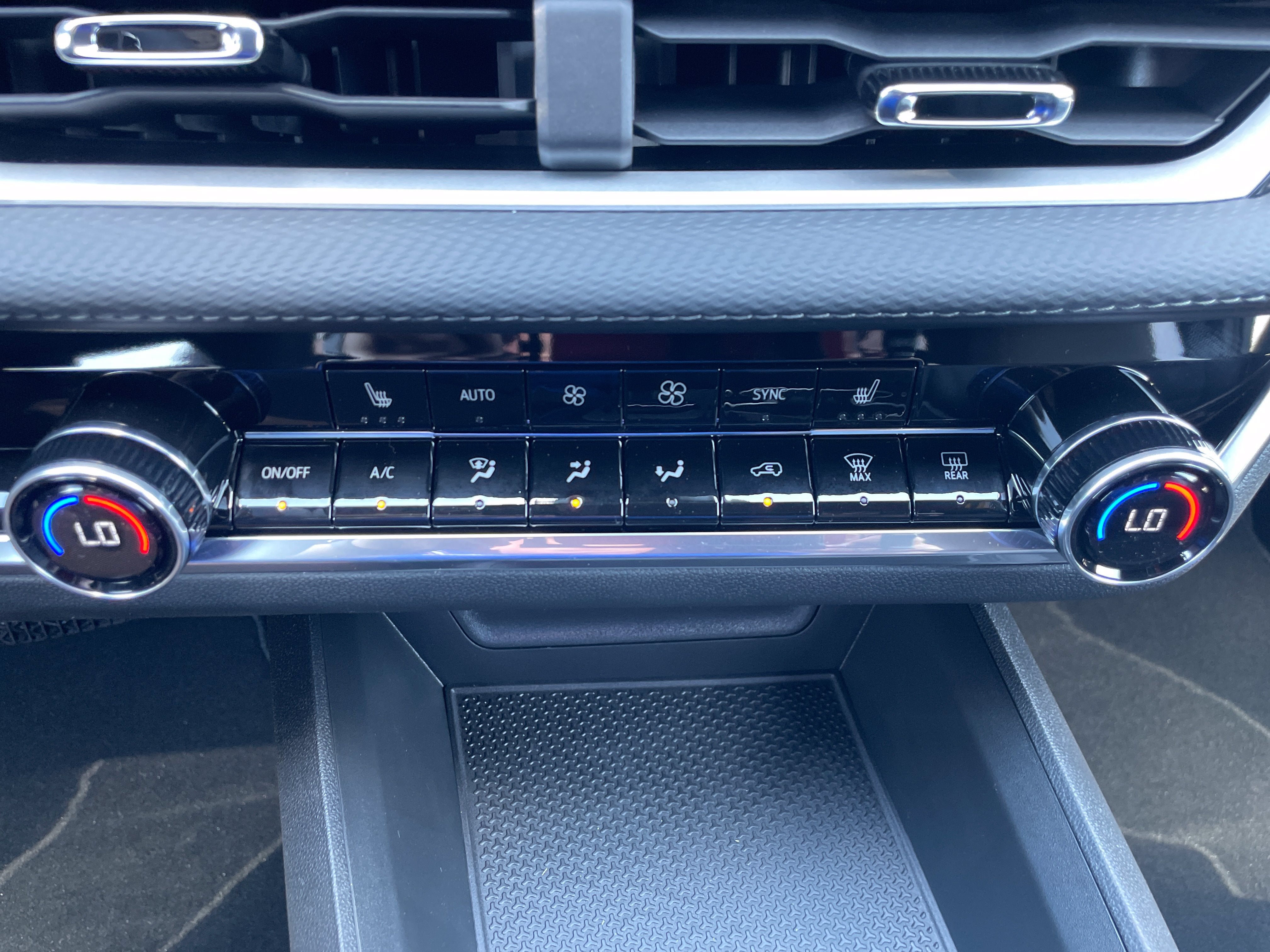 2026 Chevrolet Equinox LT - Photo 36