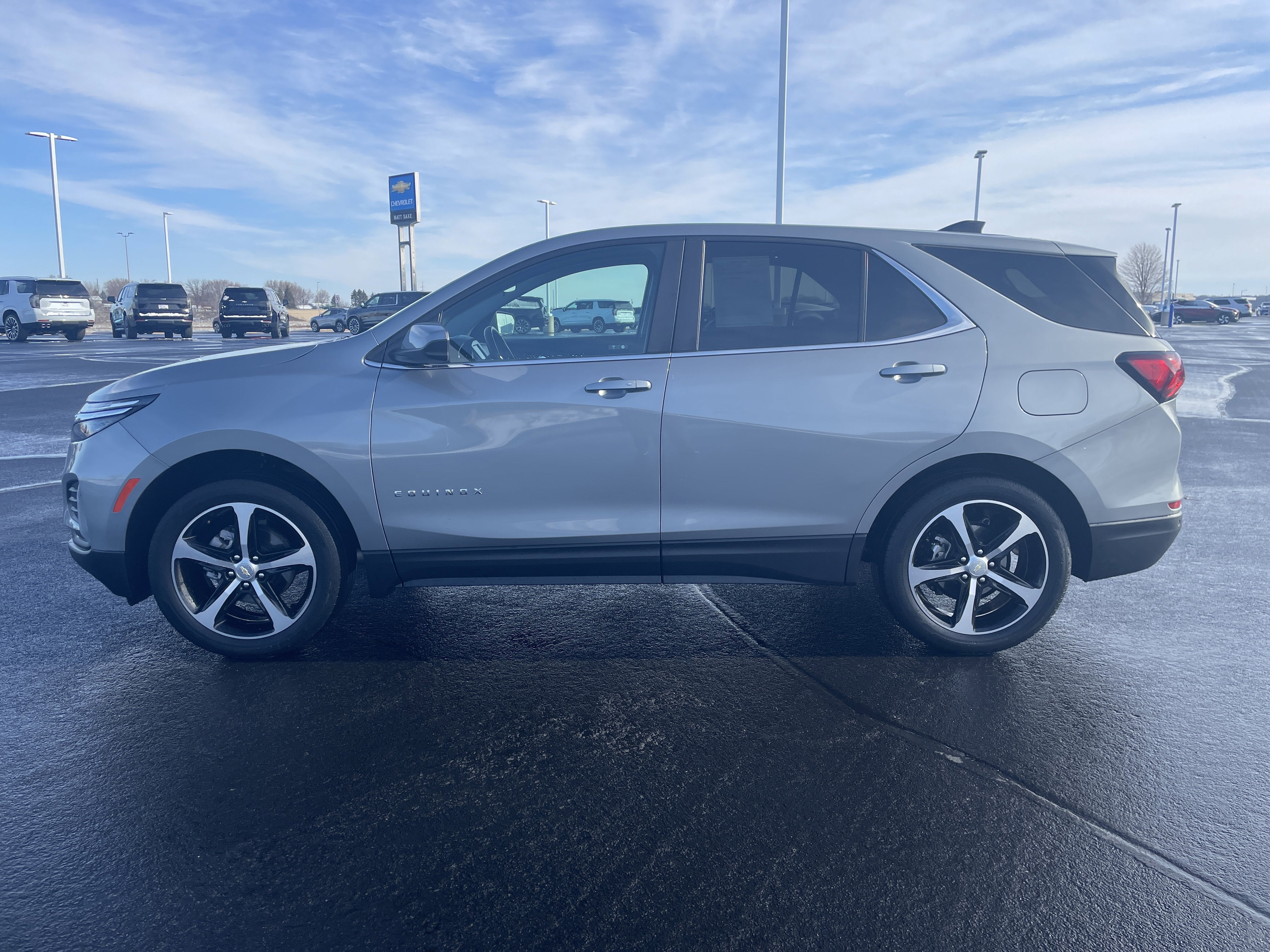 2023 Chevrolet Equinox LT