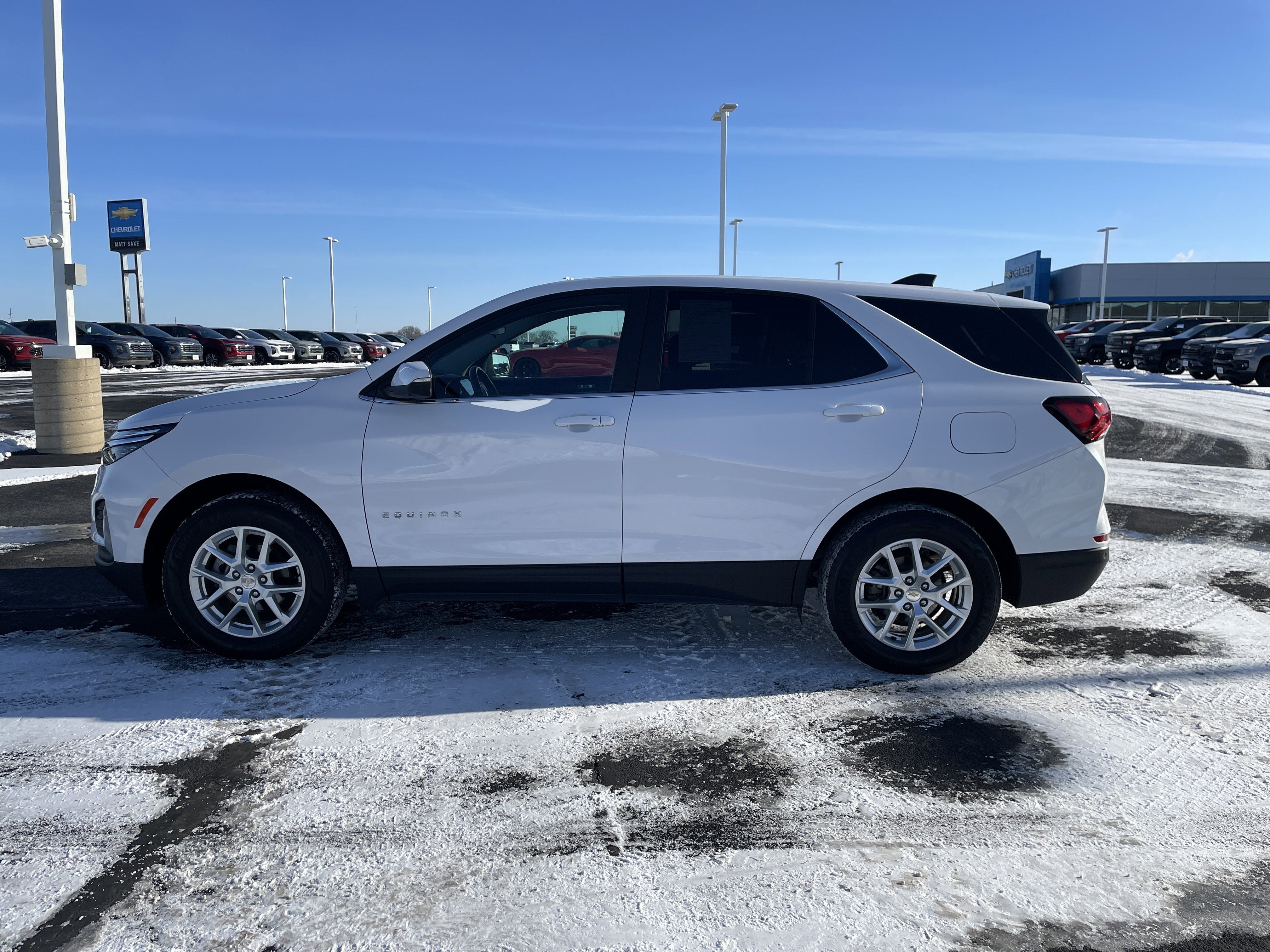 Used 2022 Chevrolet Equinox LT with VIN 3GNAXUEV8NL107519 for sale in Belle Plaine, Minnesota