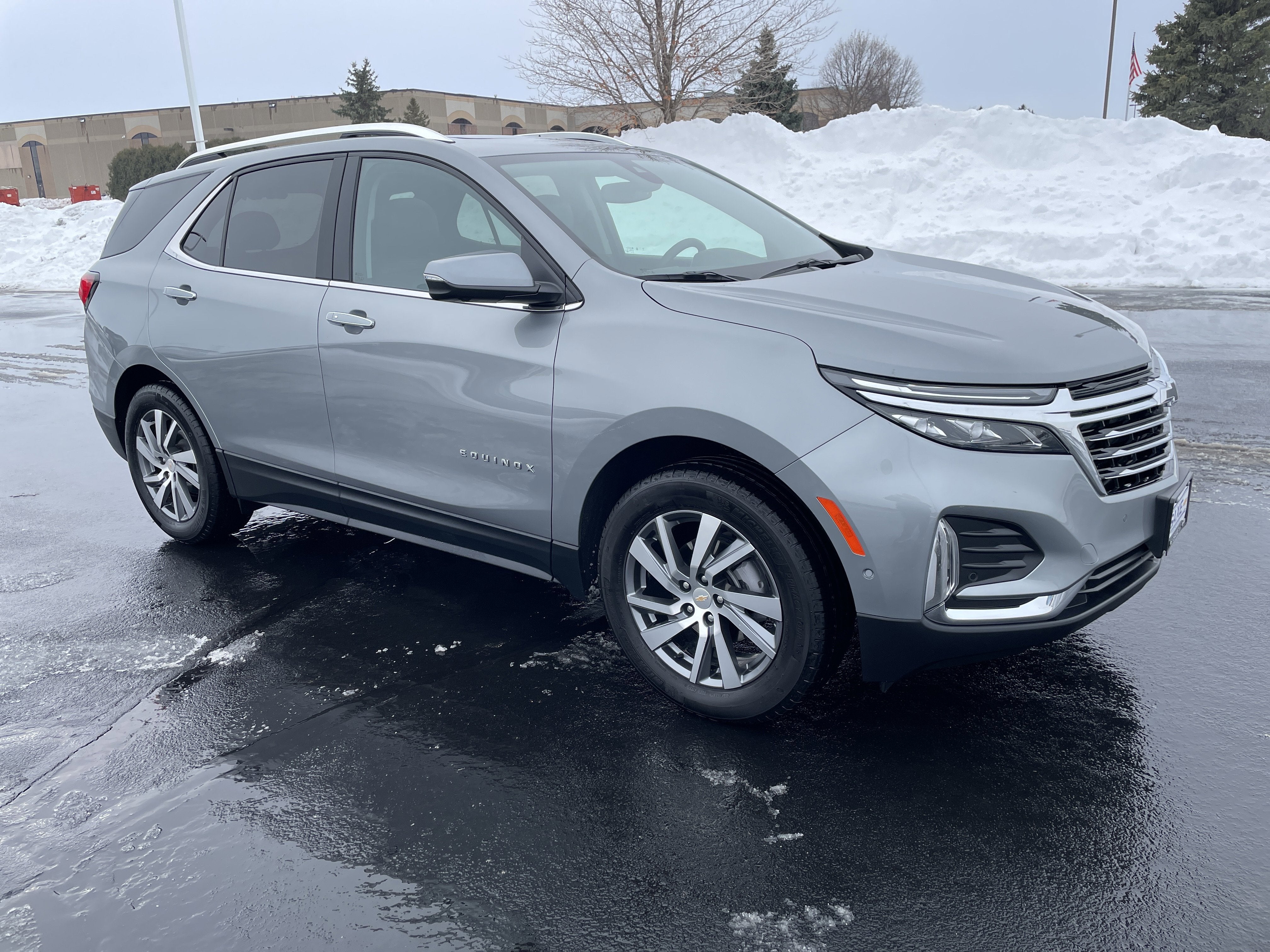 2023 Chevrolet Equinox Premier