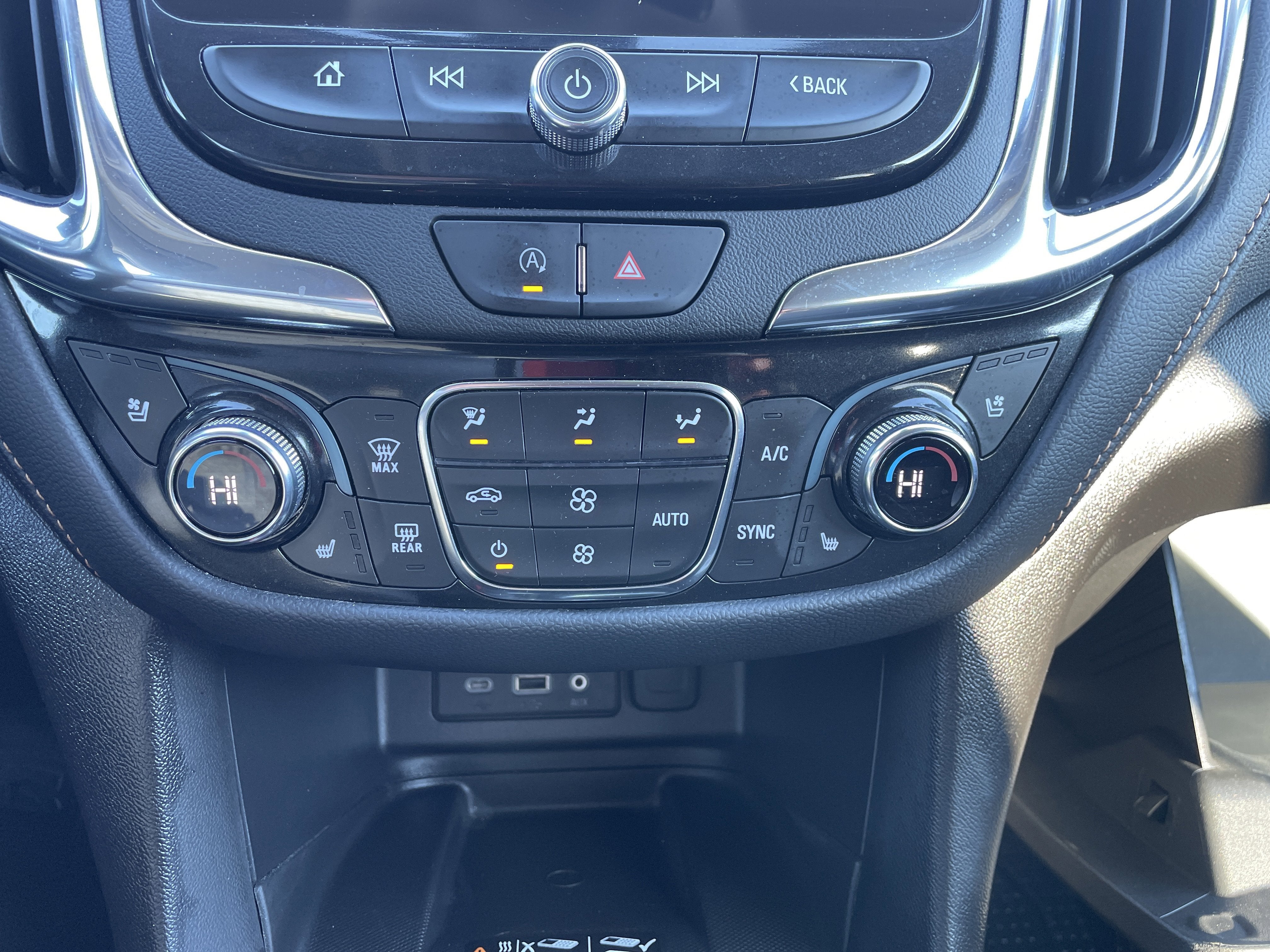 2023 Chevrolet Equinox Premier