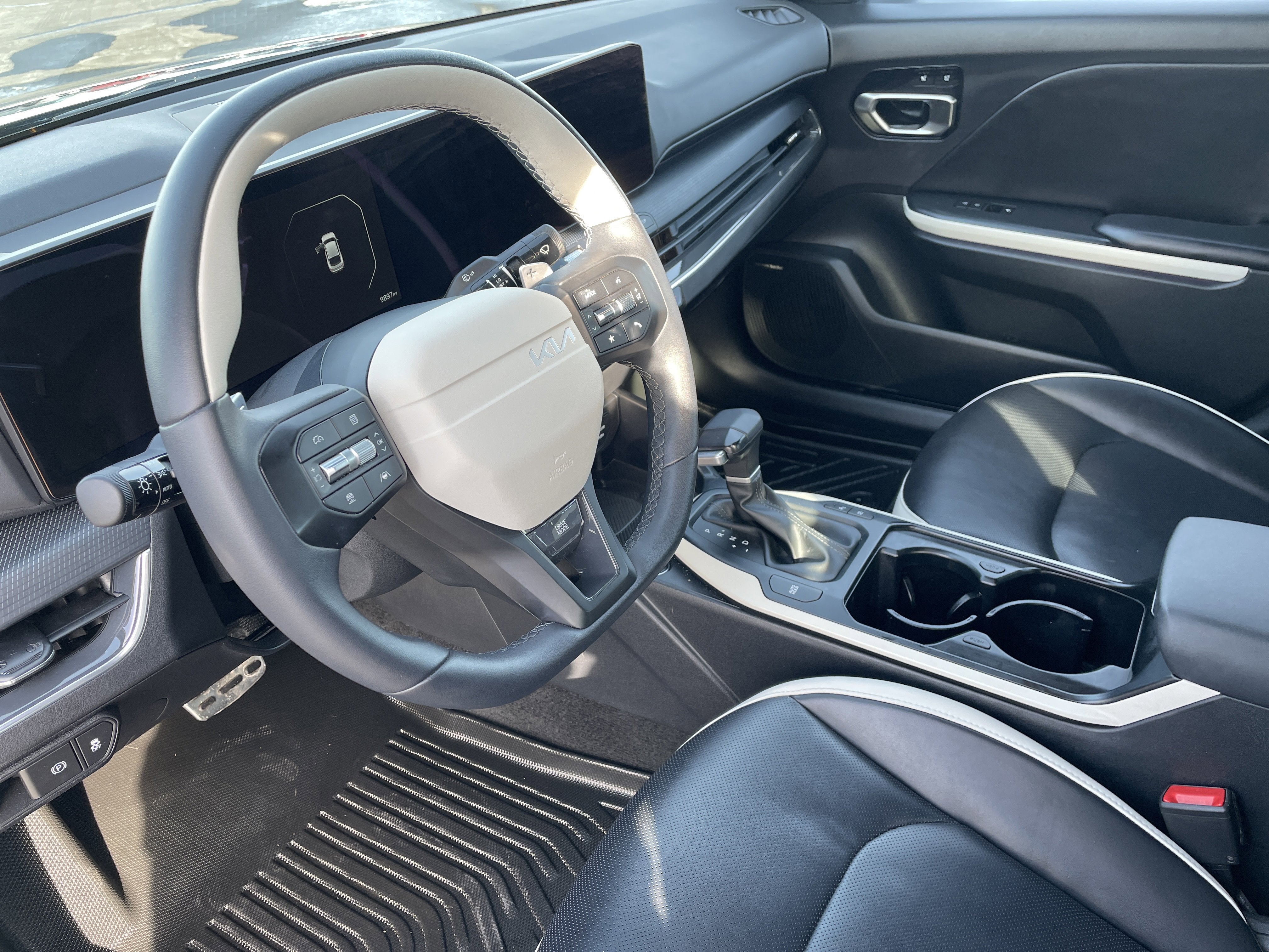 2025 Kia K4 GT-Line Turbo