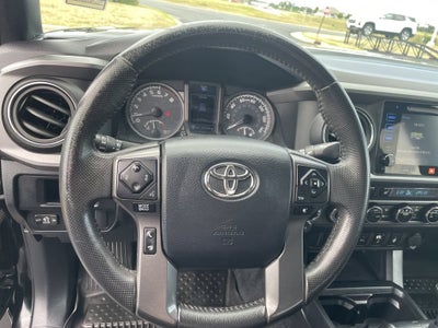 2016 Toyota Tacoma SR
