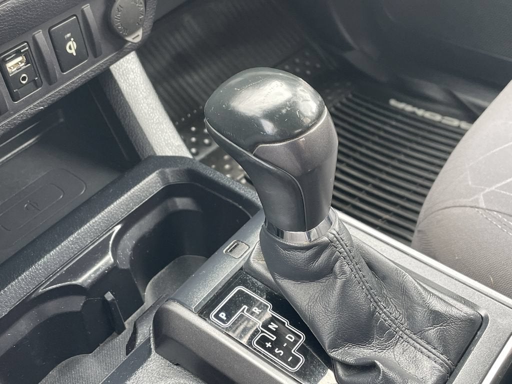 2016 Toyota Tacoma SR