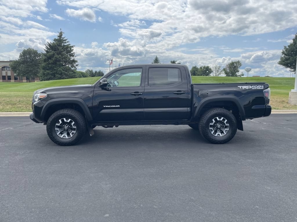 2016 Toyota Tacoma SR
