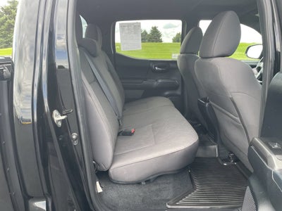 2016 Toyota Tacoma SR