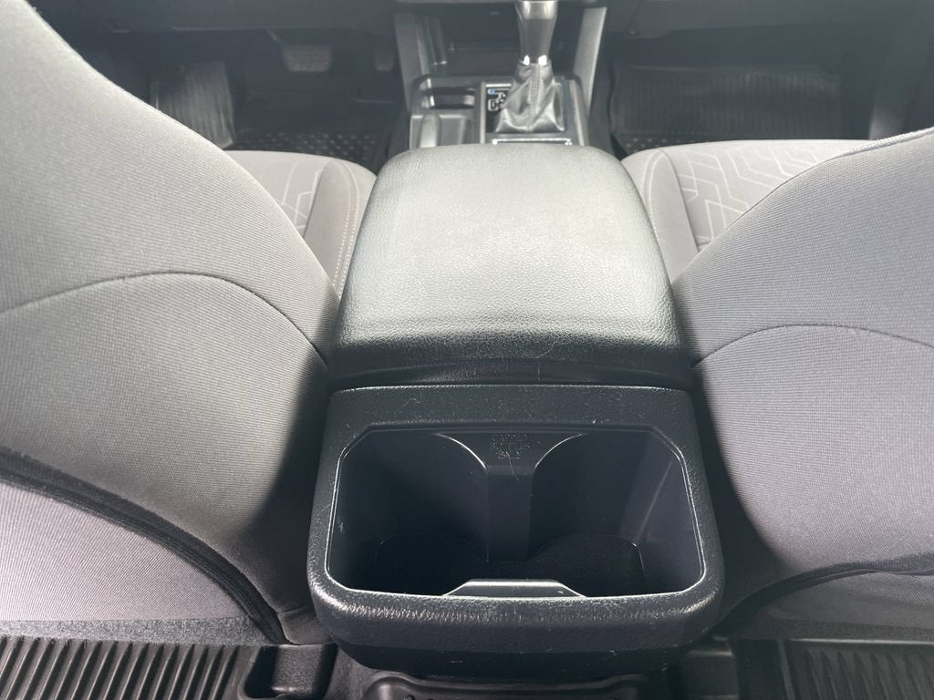 2016 Toyota Tacoma SR