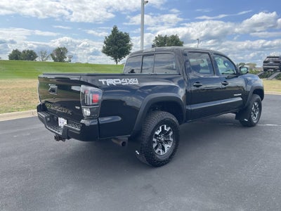 2016 Toyota Tacoma SR
