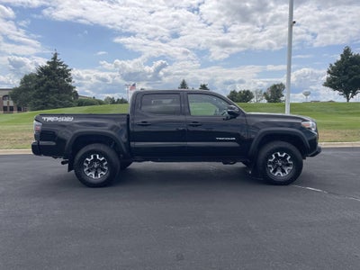 2016 Toyota Tacoma SR