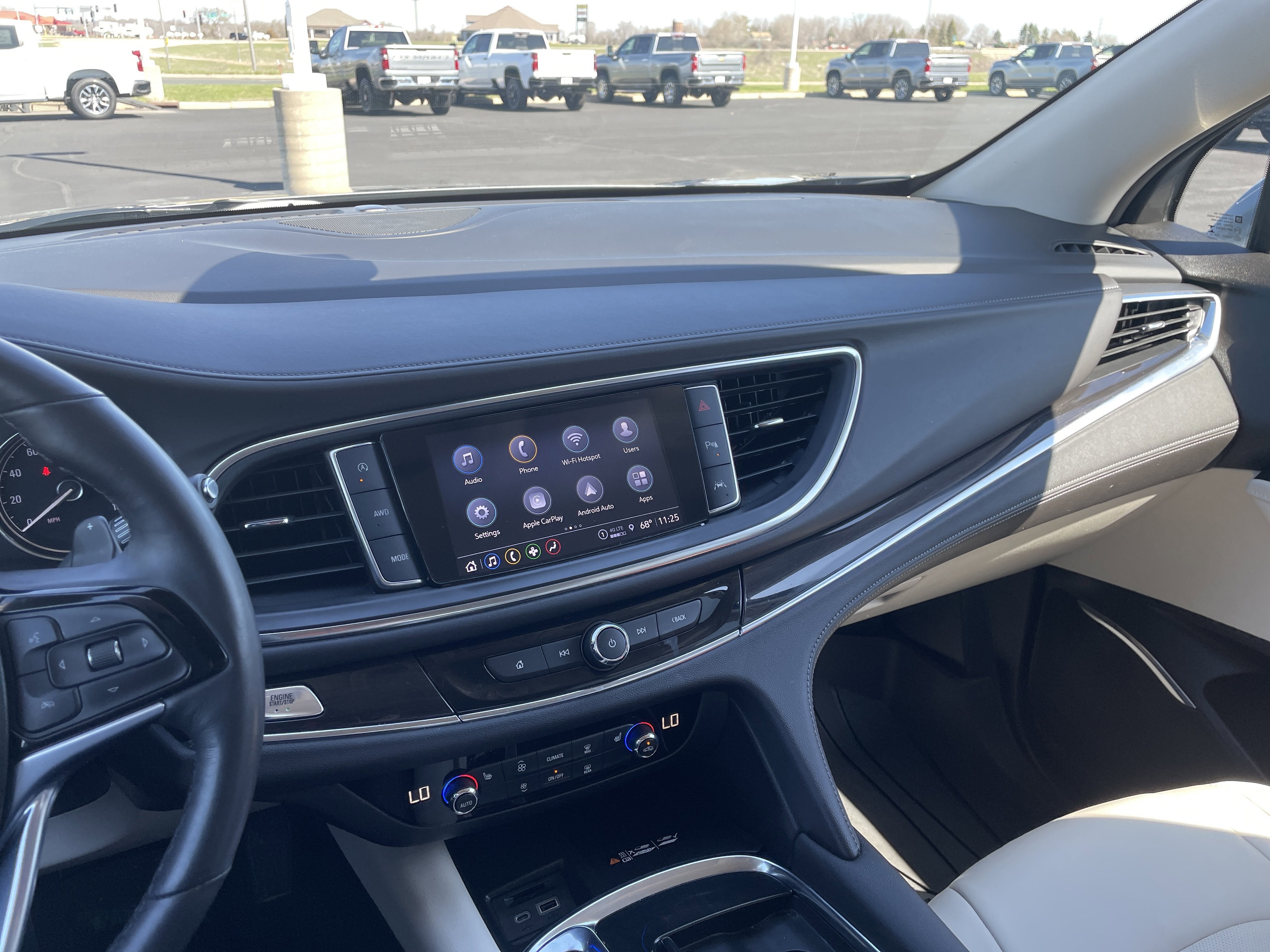 2023 Buick Enclave Essence