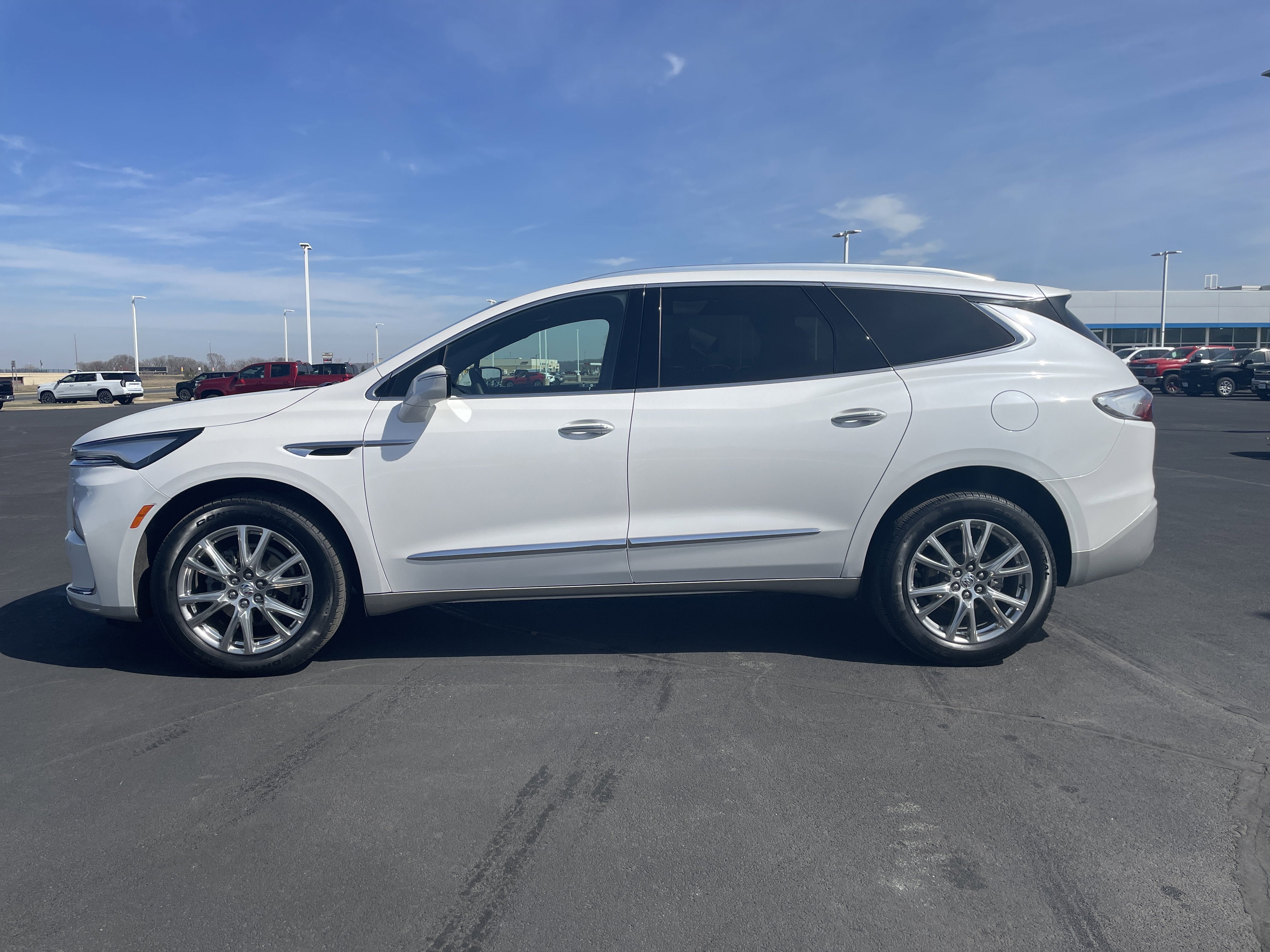 Used 2024 Buick Enclave Essence with VIN 5GAEVAKW3RJ106028 for sale in Belle Plaine, Minnesota