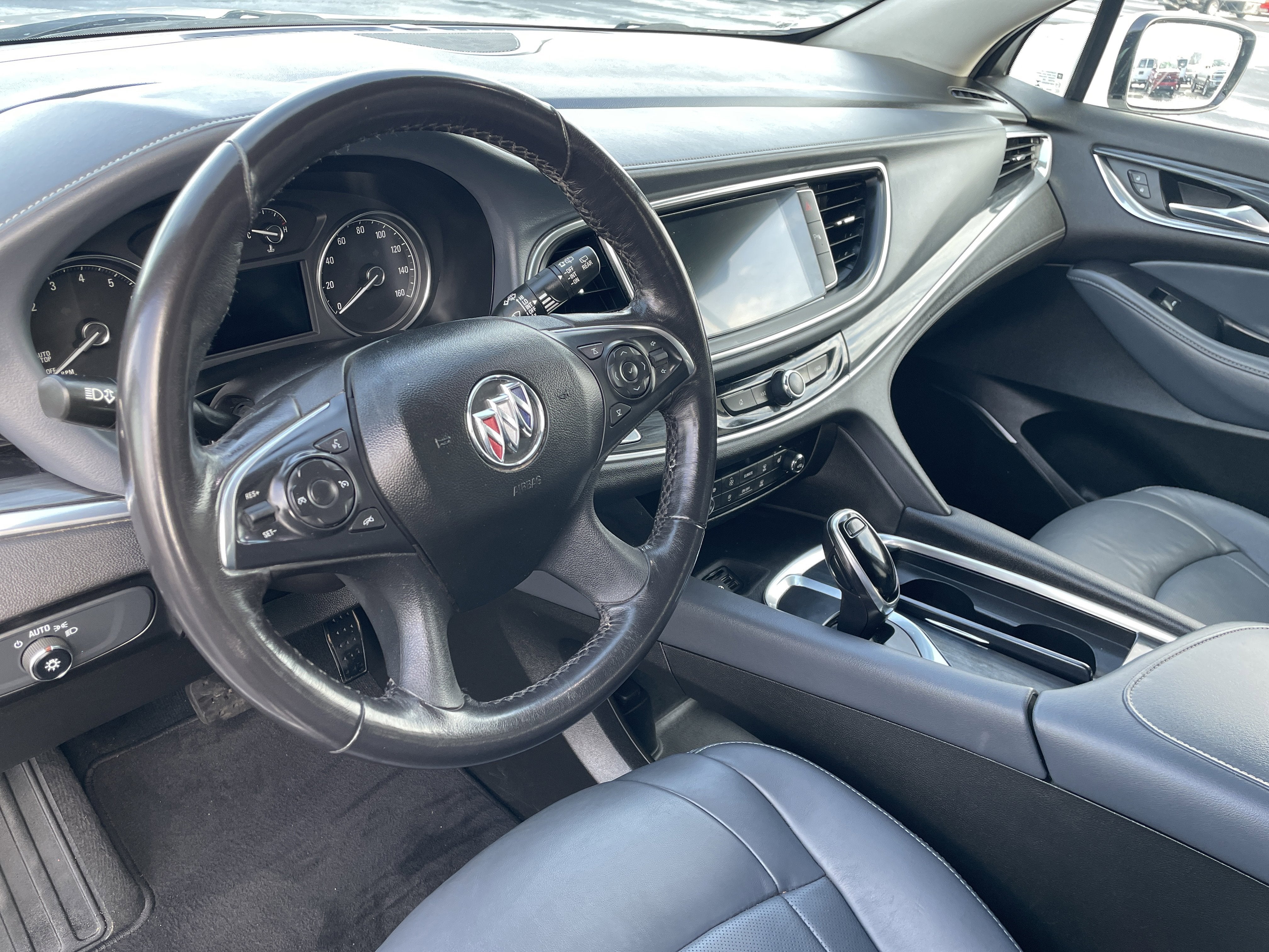 2021 Buick Enclave Essence