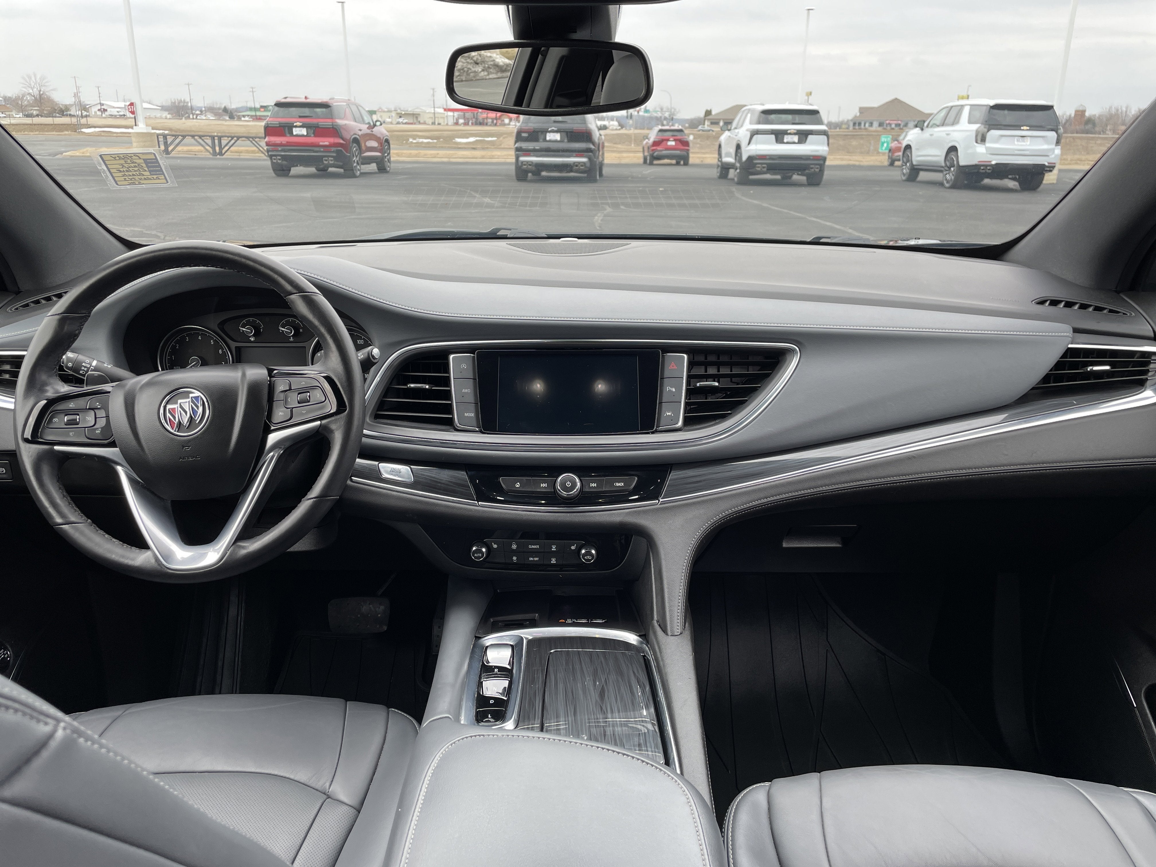 2023 Buick Enclave Essence