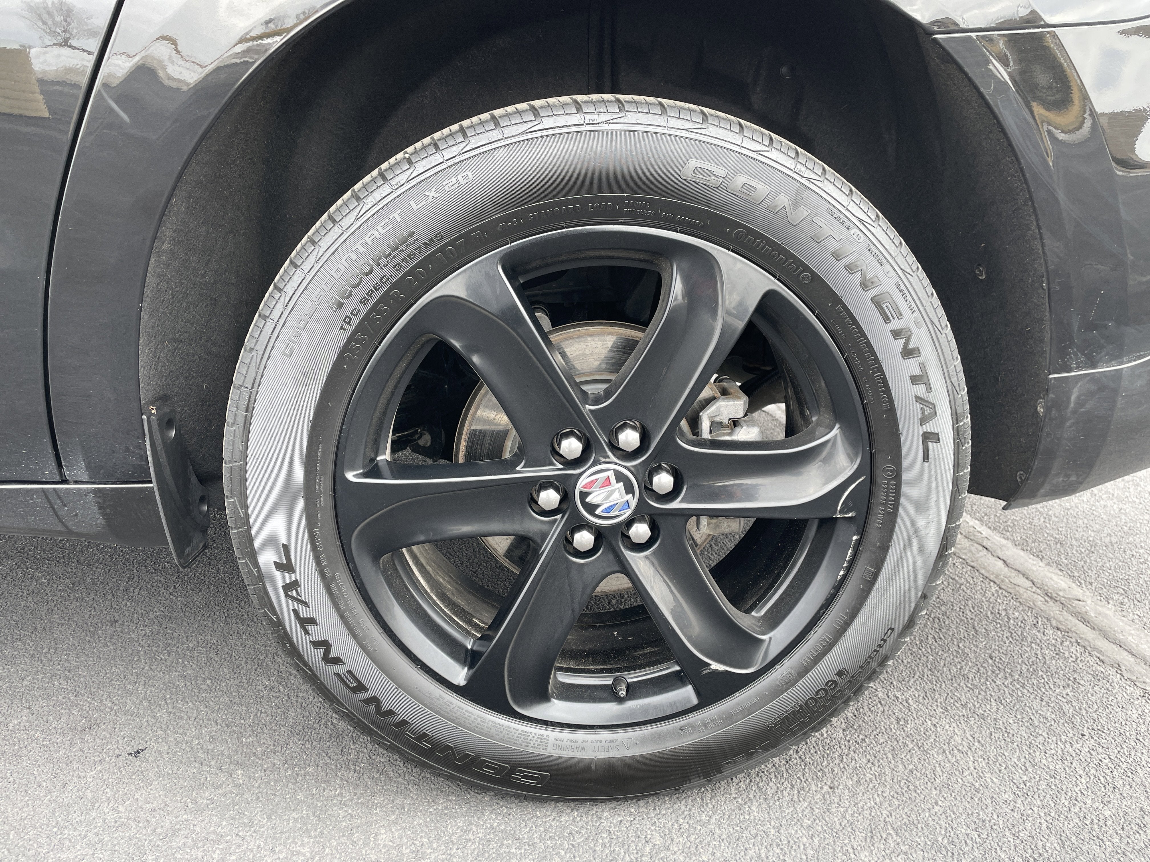 2023 Buick Enclave Essence