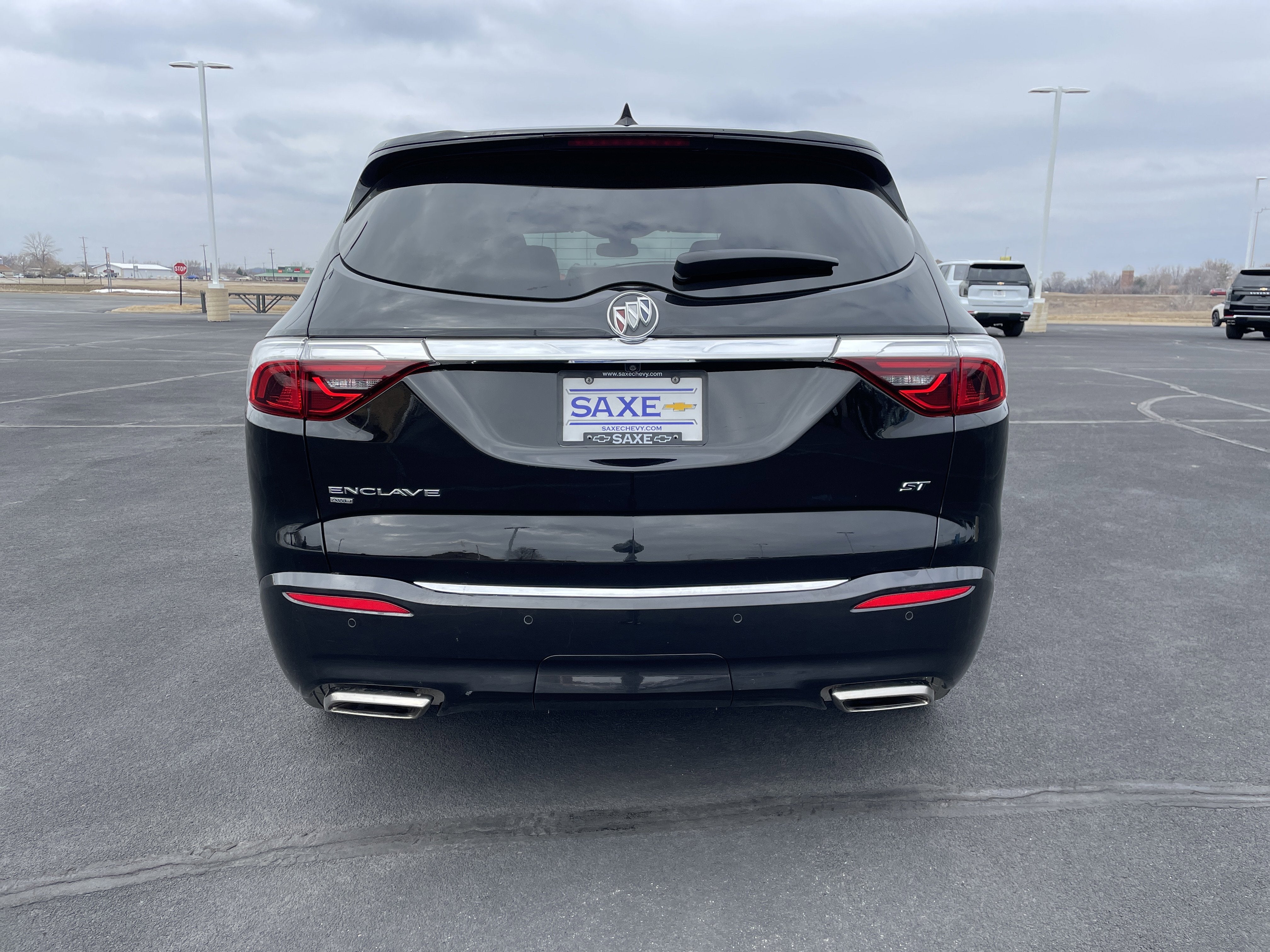 2023 Buick Enclave Essence