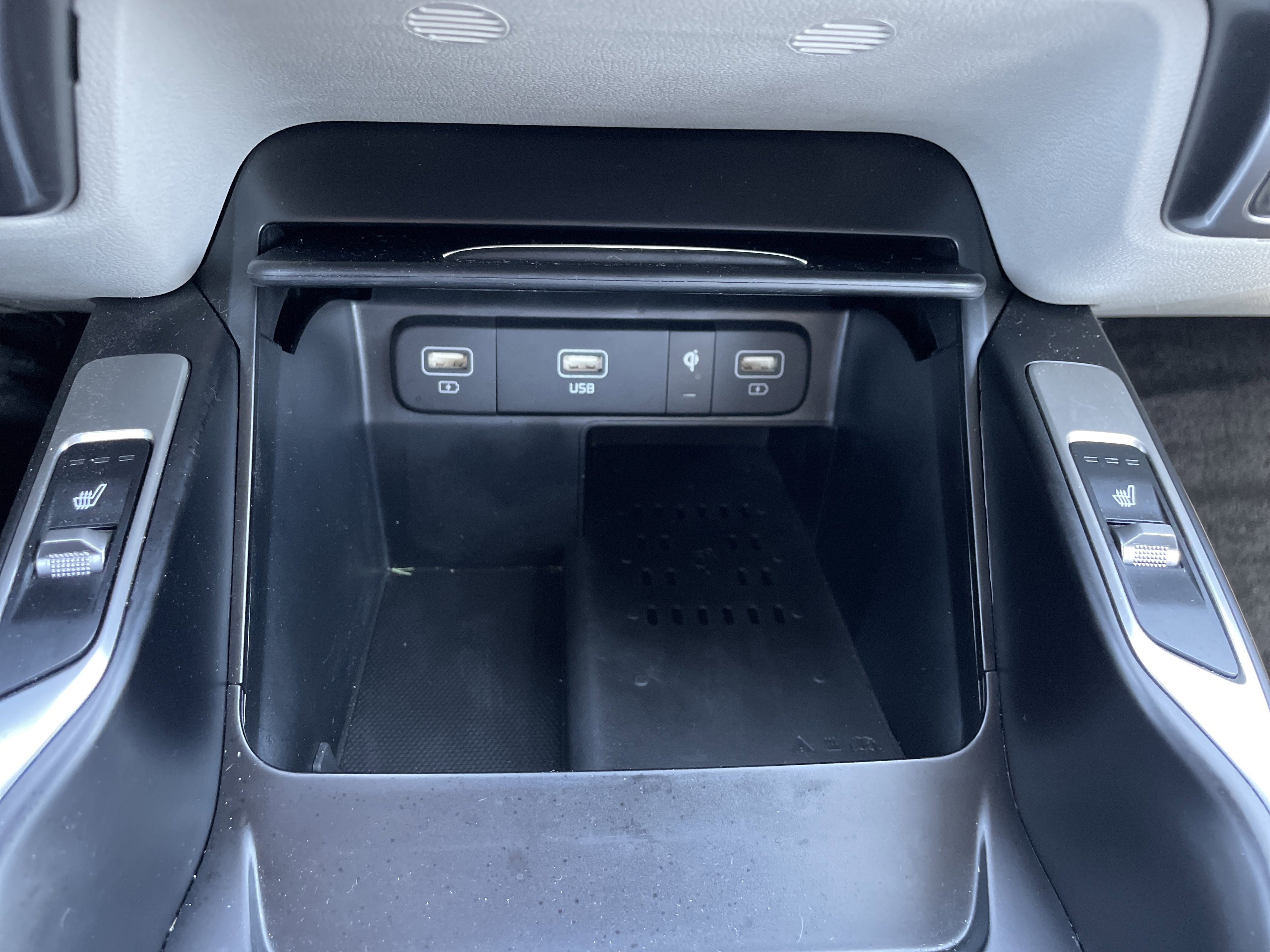 2023 Kia Sorento X-Line S